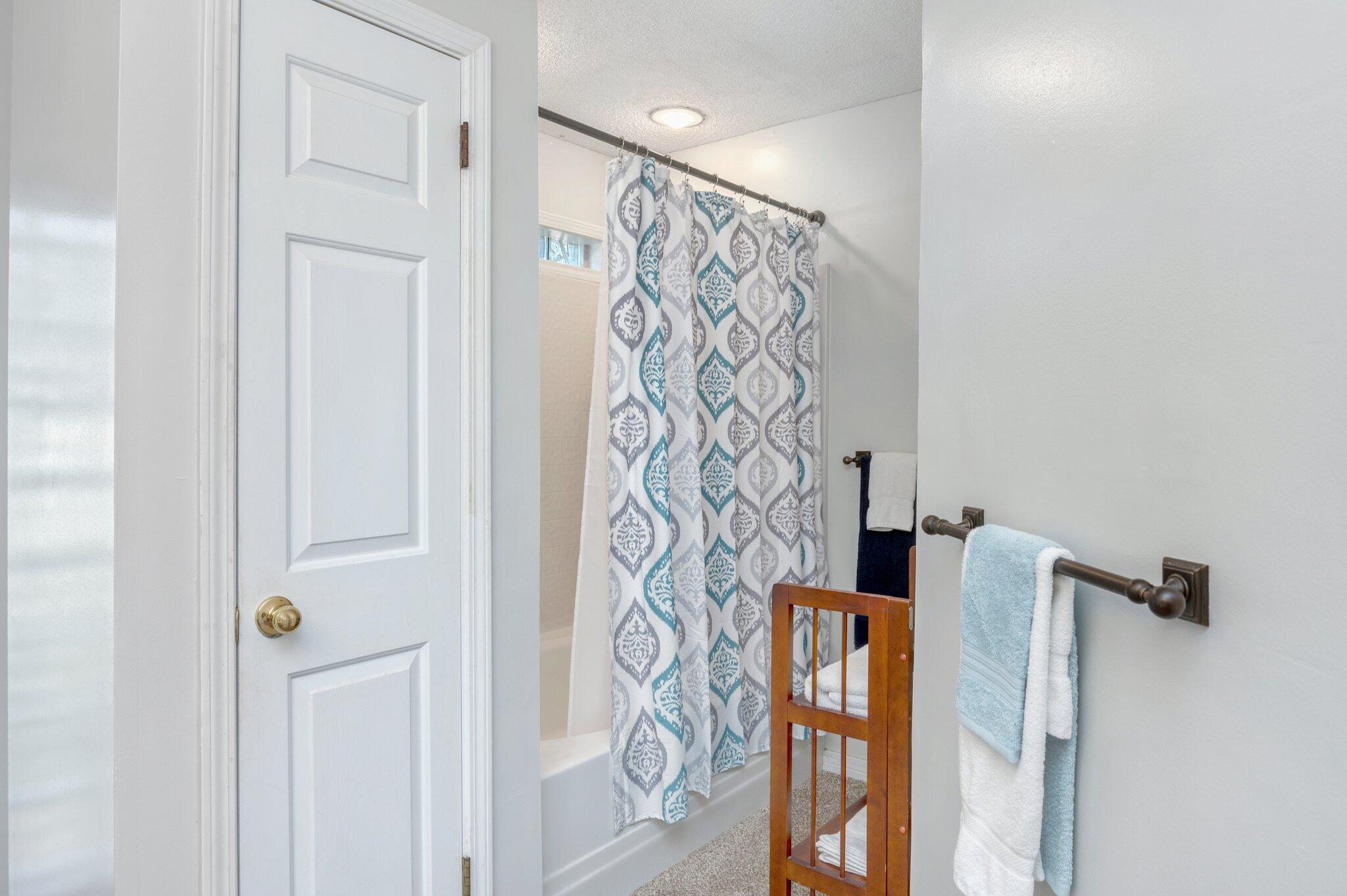 COUNTRYVIEW ESTATES 3RD ADDN - Residential