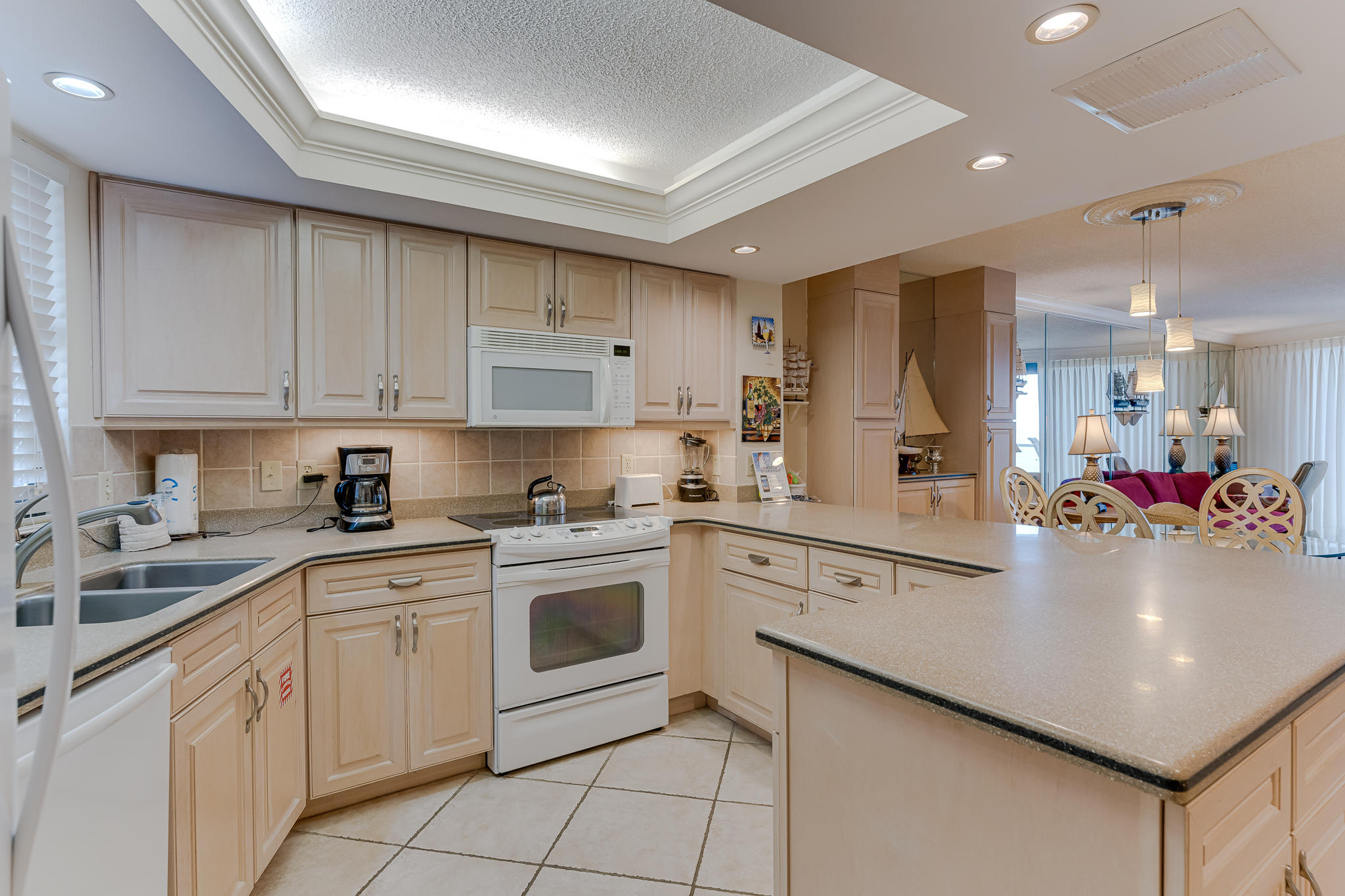 BEACHSIDE 2 CONDO - Residential