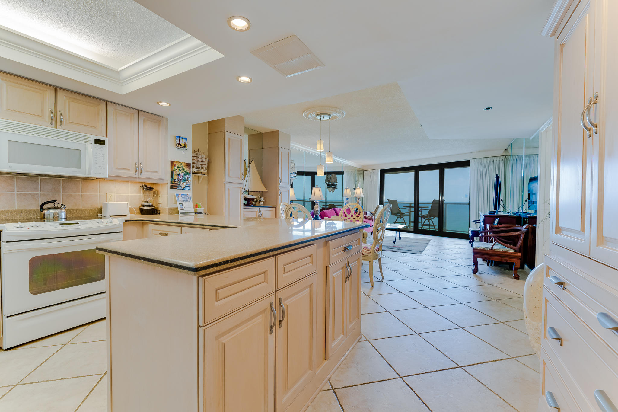 BEACHSIDE 2 CONDO - Residential