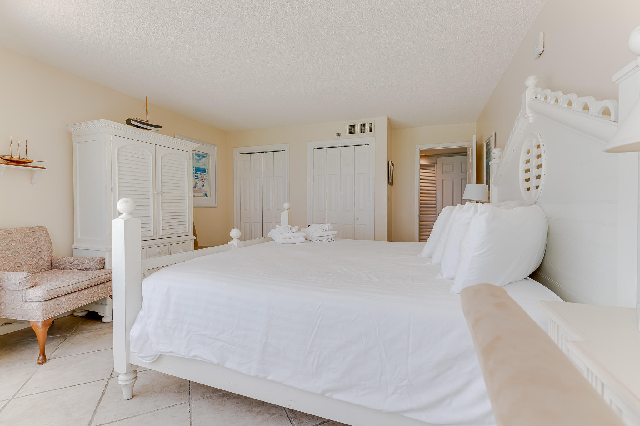 BEACHSIDE 2 CONDO - Residential