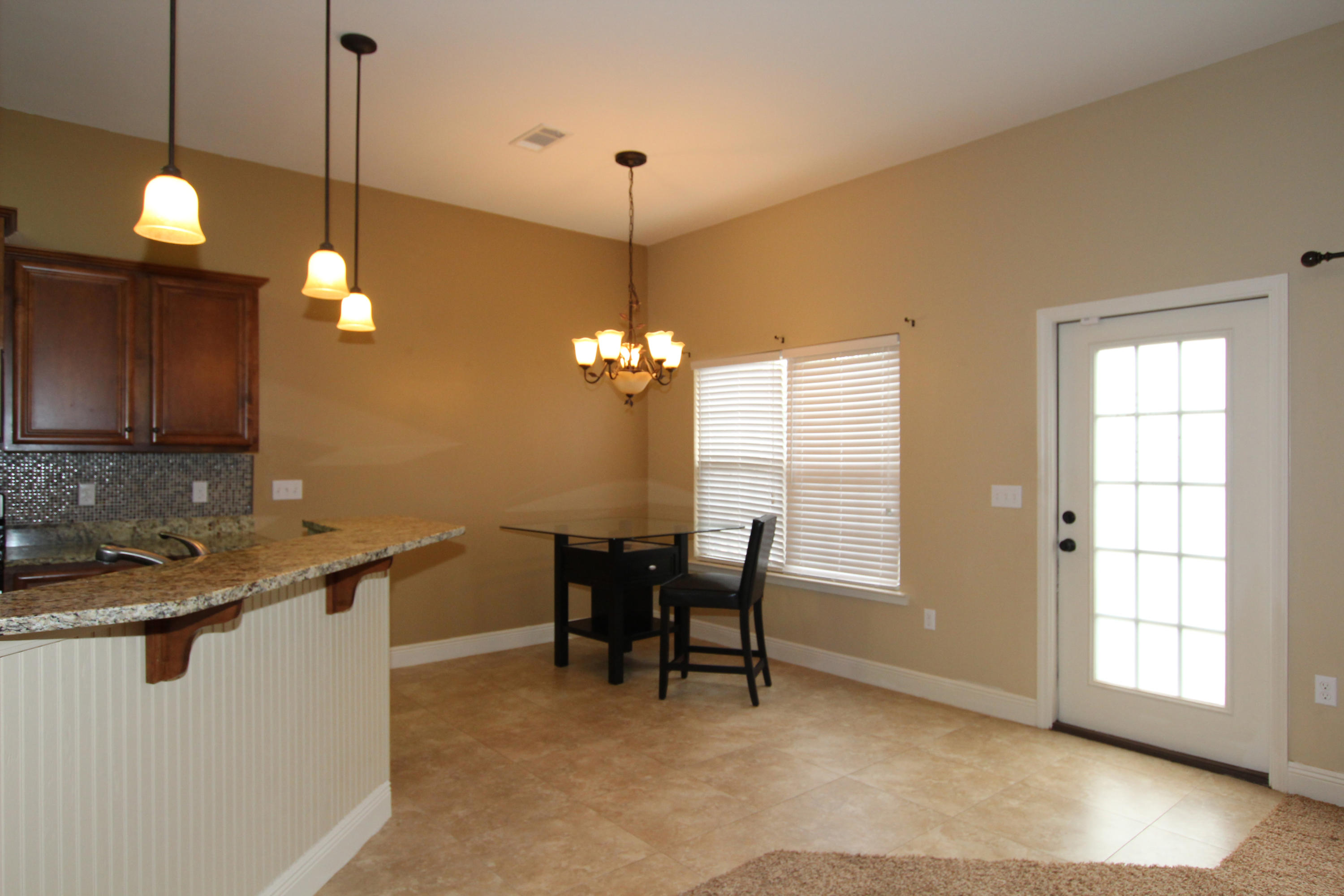 AUTUMN WOODS - Residential