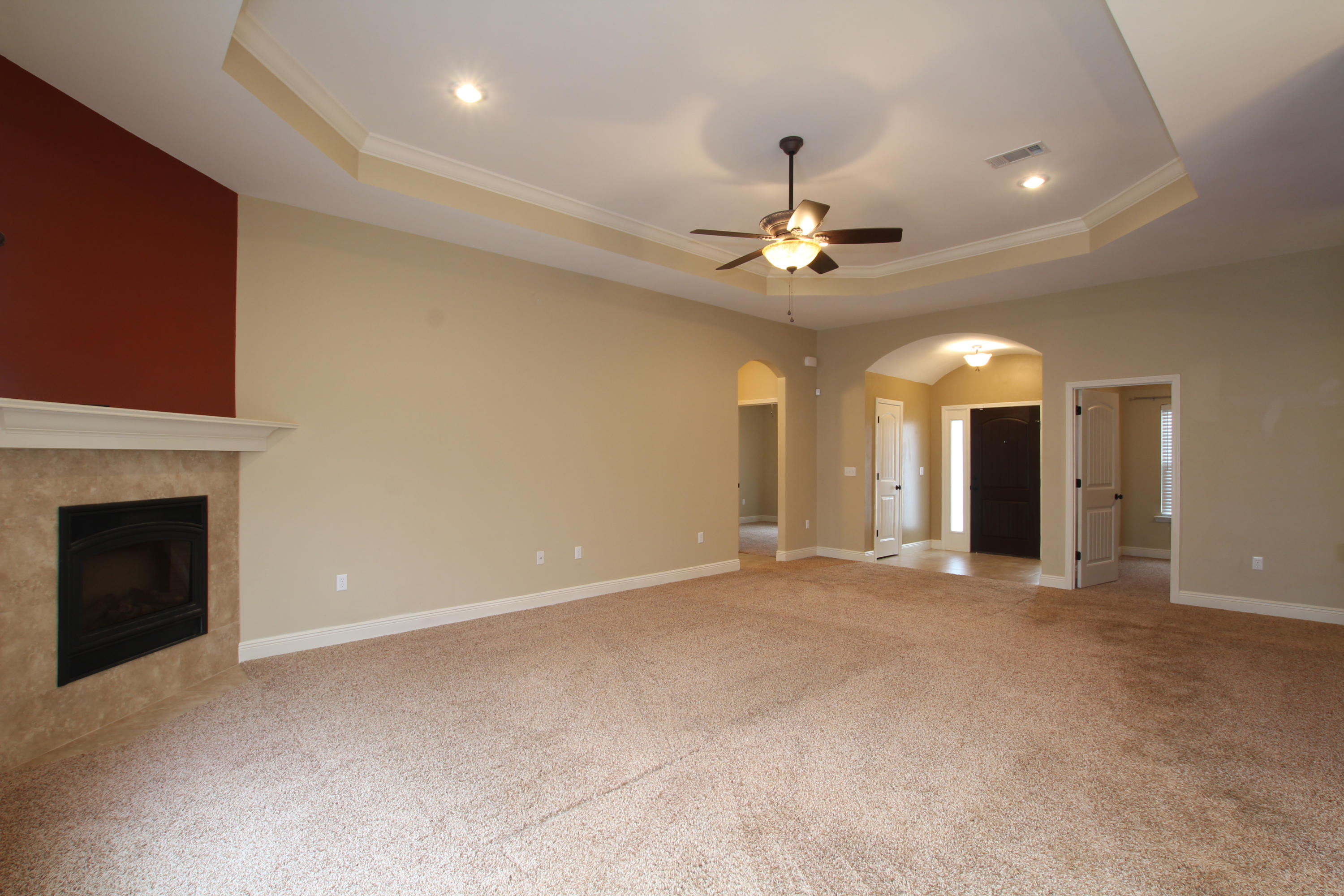 AUTUMN WOODS - Residential