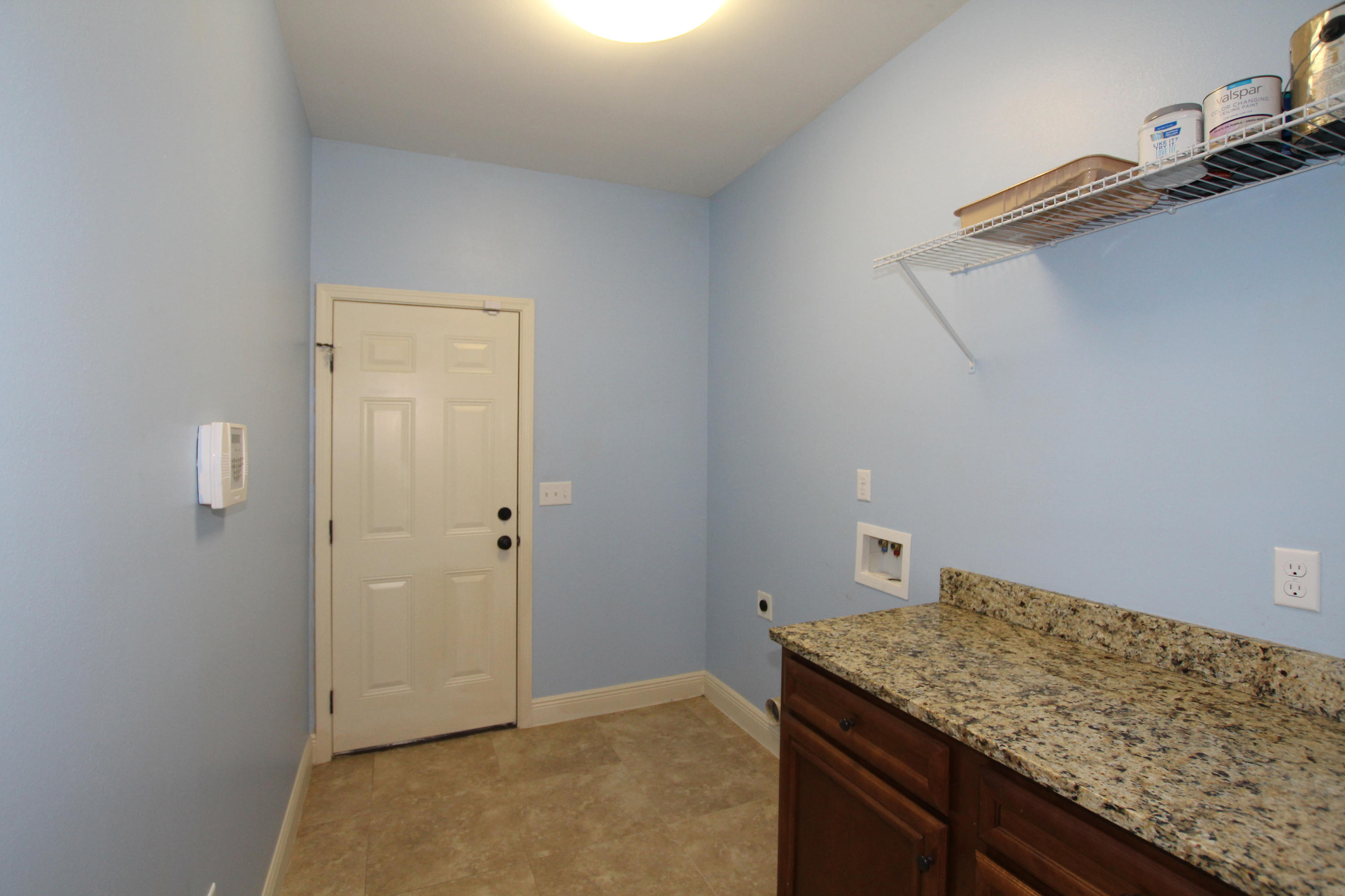 AUTUMN WOODS - Residential