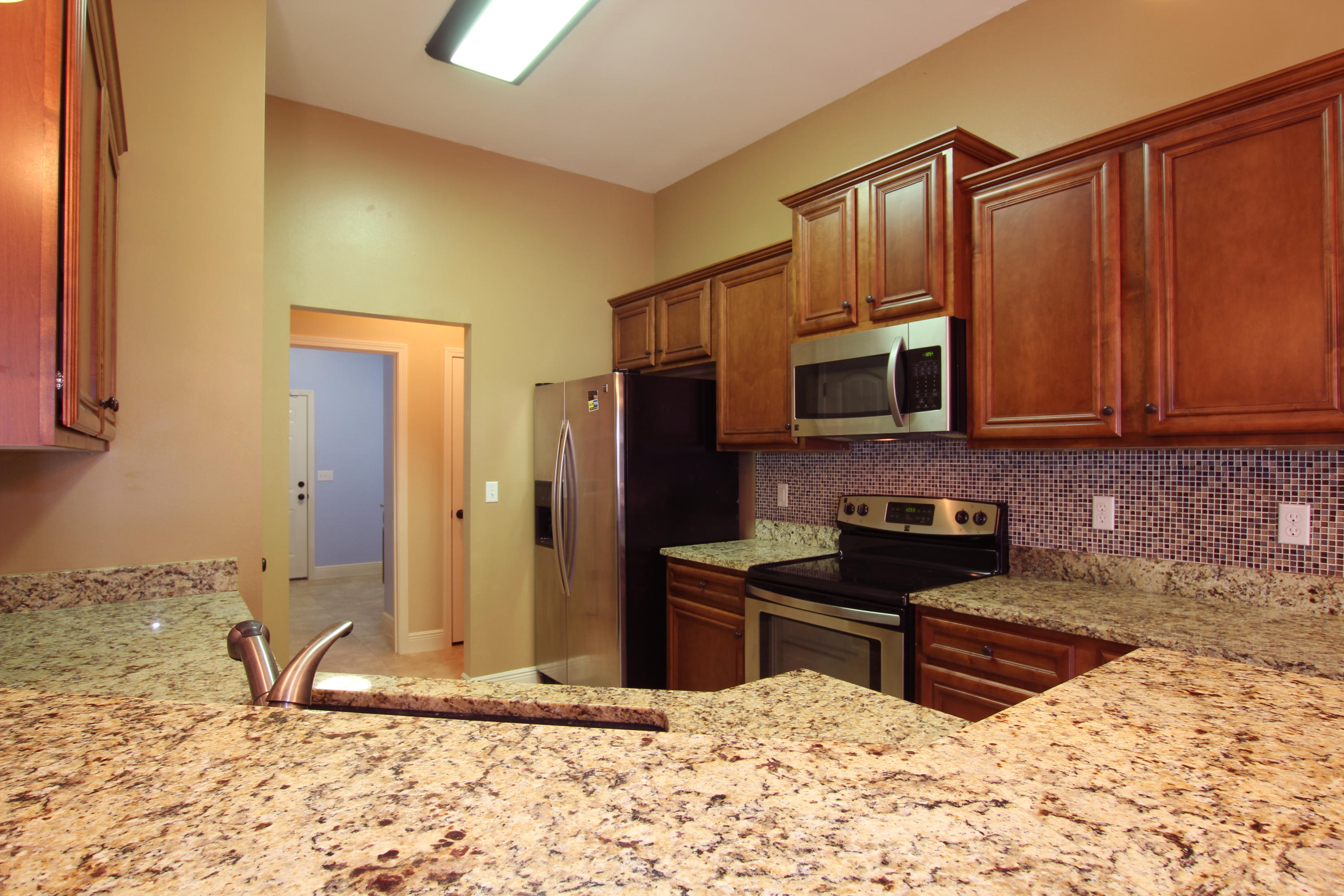 AUTUMN WOODS - Residential