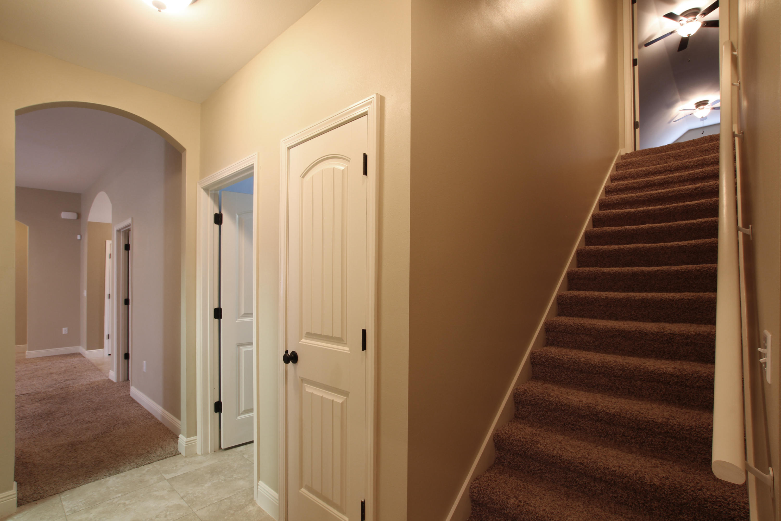 AUTUMN WOODS - Residential