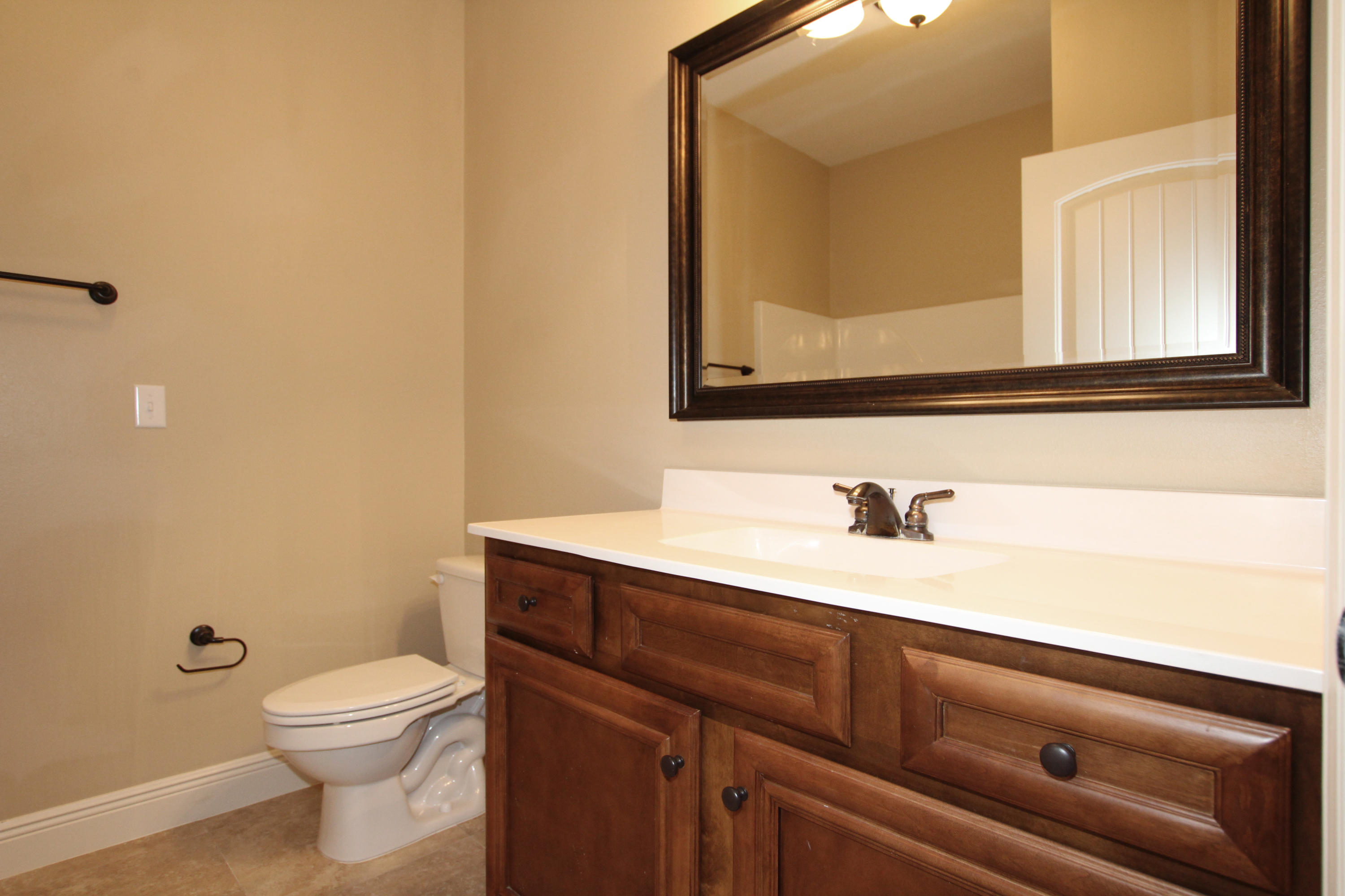 AUTUMN WOODS - Residential