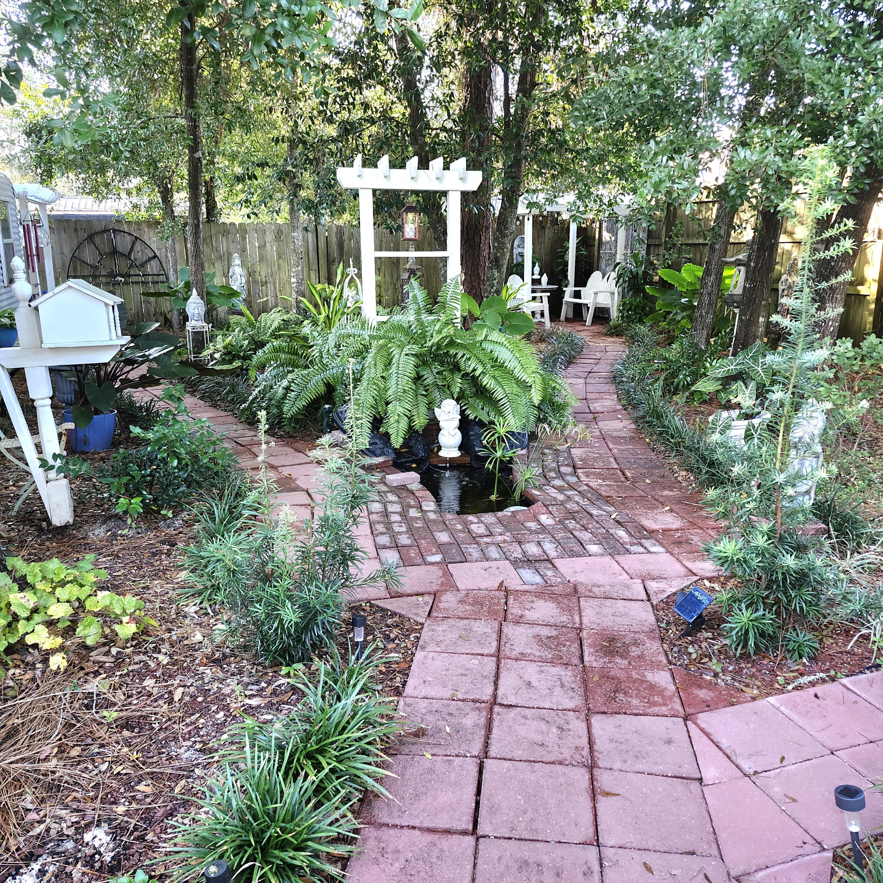 LLOYD & HETHERINGTON - Residential