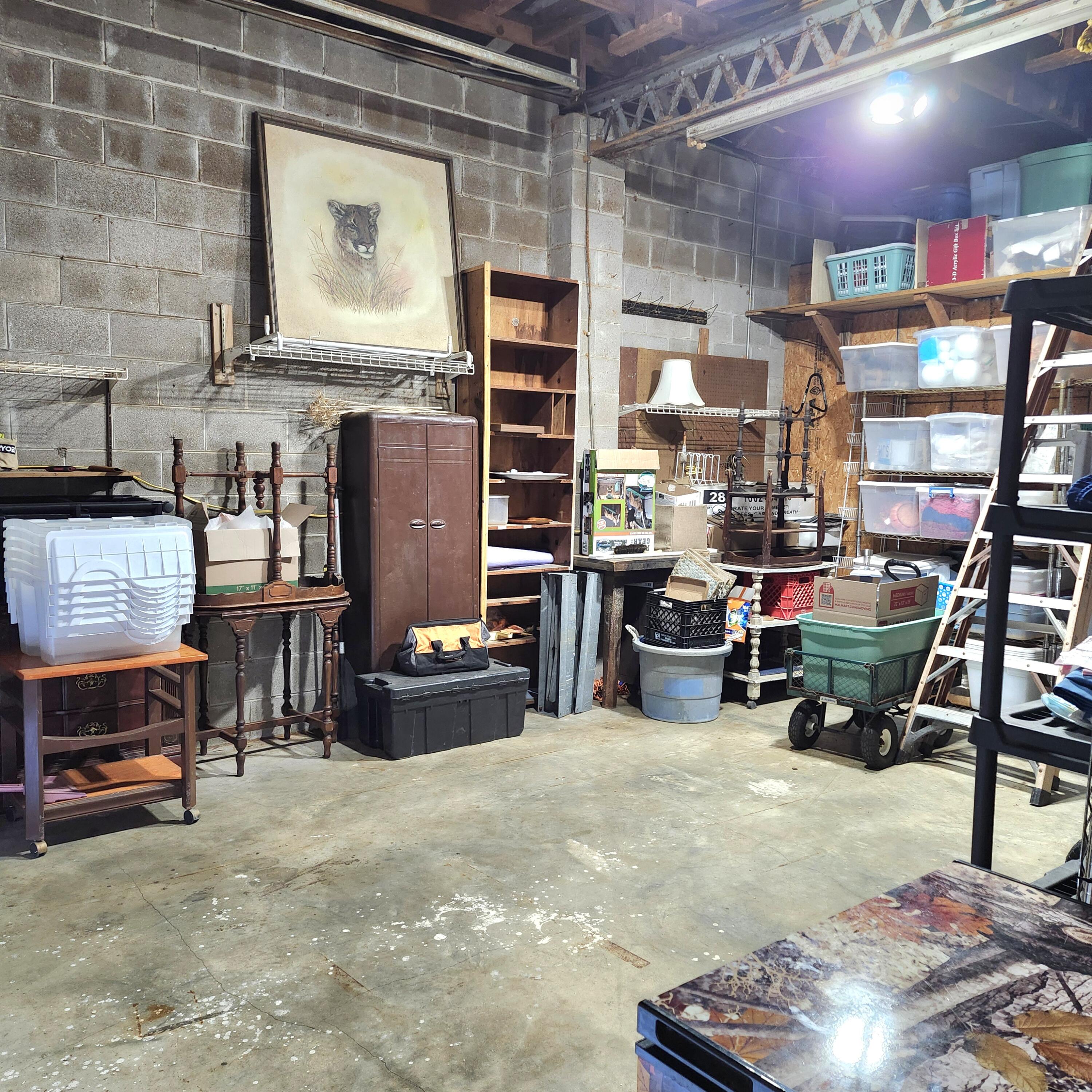 LLOYD & HETHERINGTON - Residential