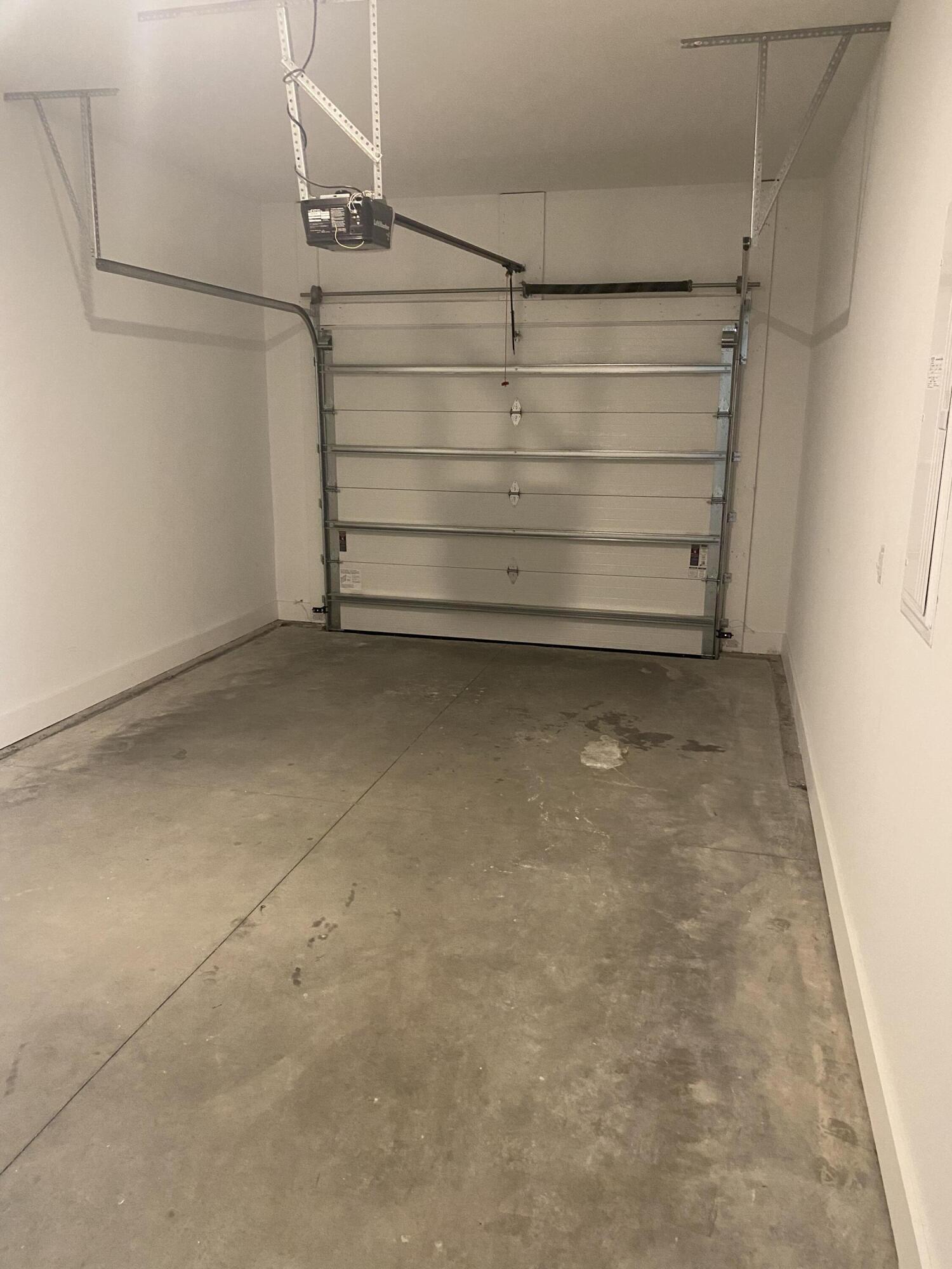 Daxton on the Bay - Residential Lease