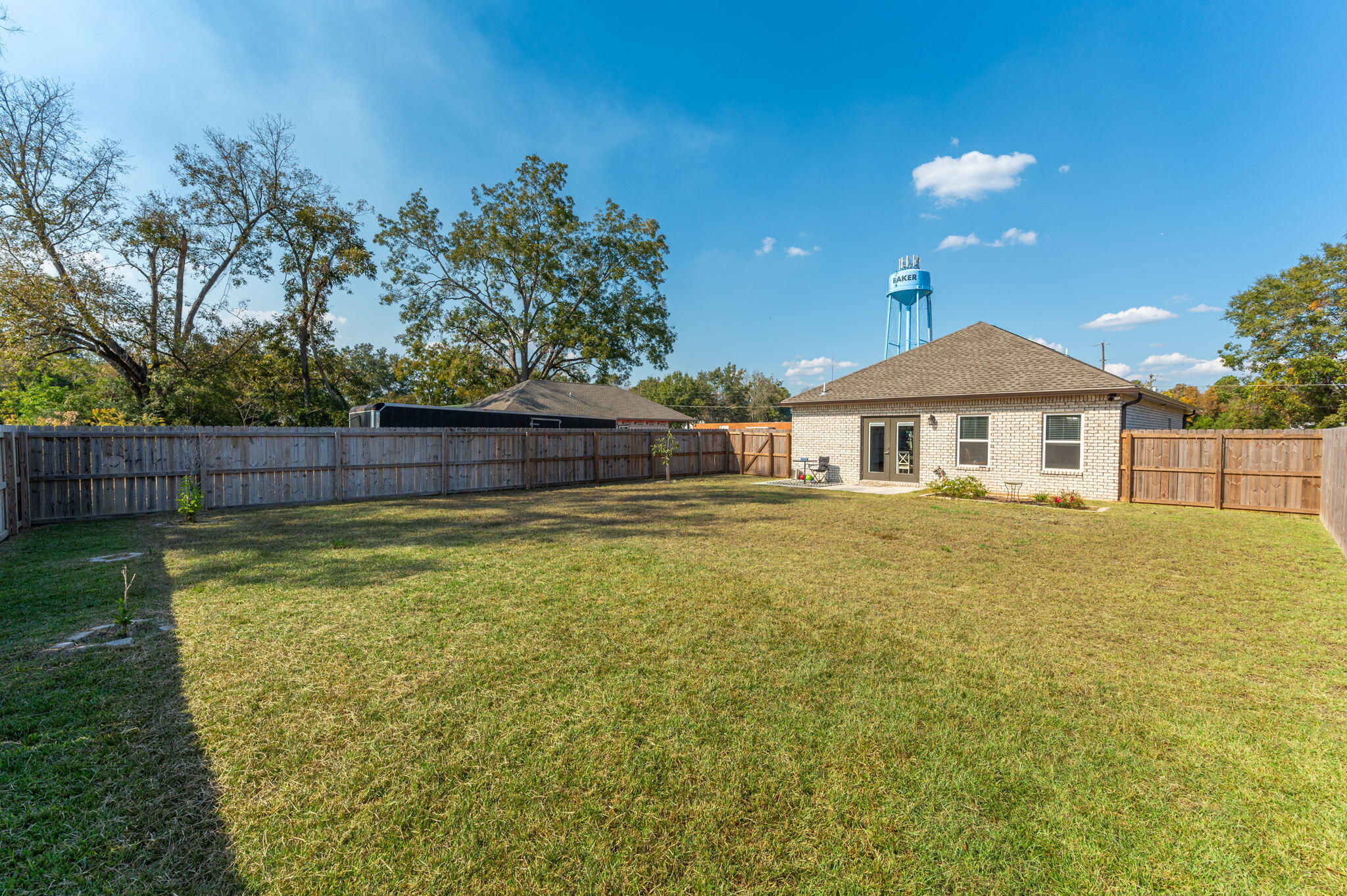 NORTH SUPERGROUP (221000.00) - Residential