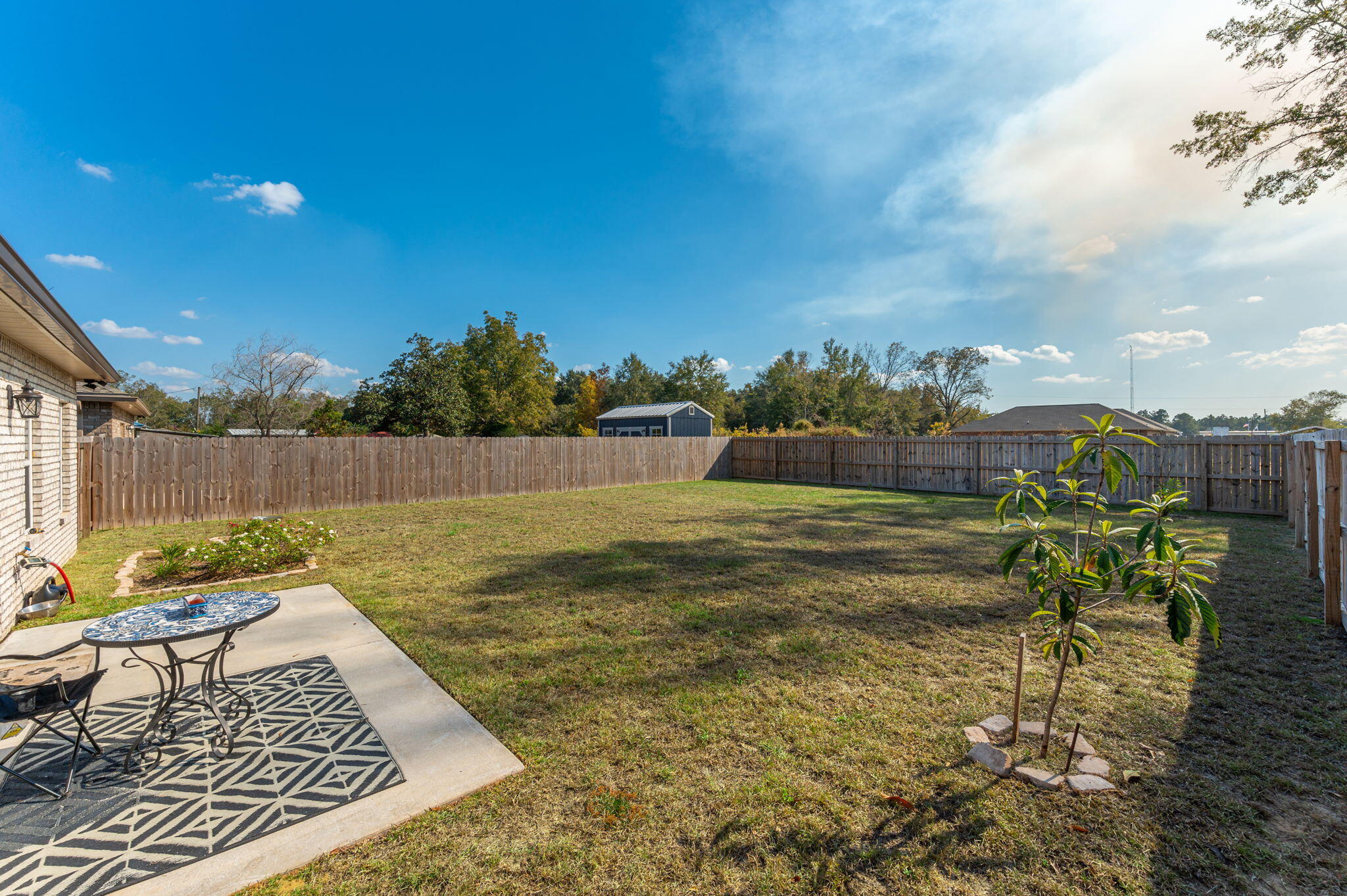 NORTH SUPERGROUP (221000.00) - Residential