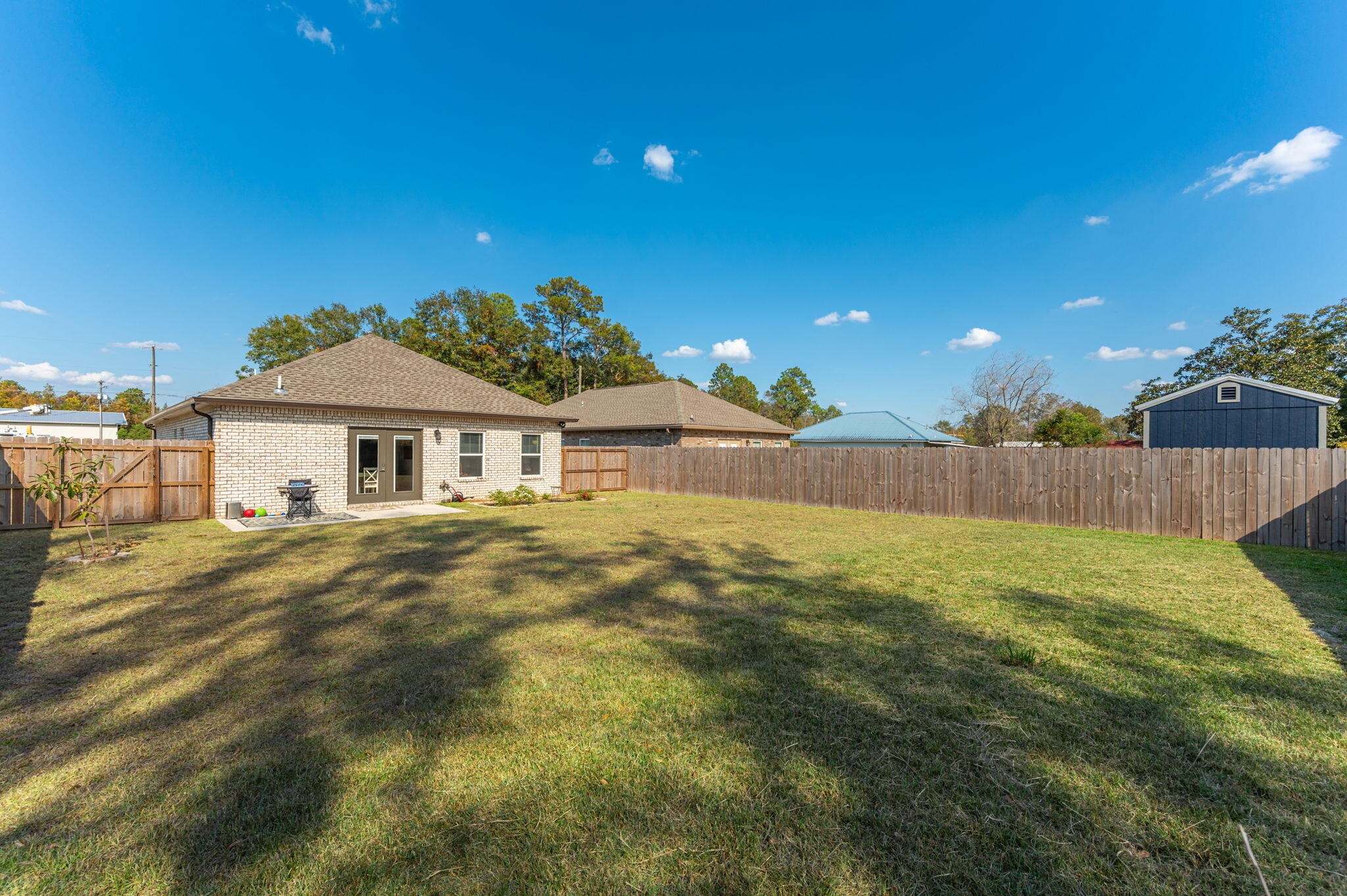 NORTH SUPERGROUP (221000.00) - Residential