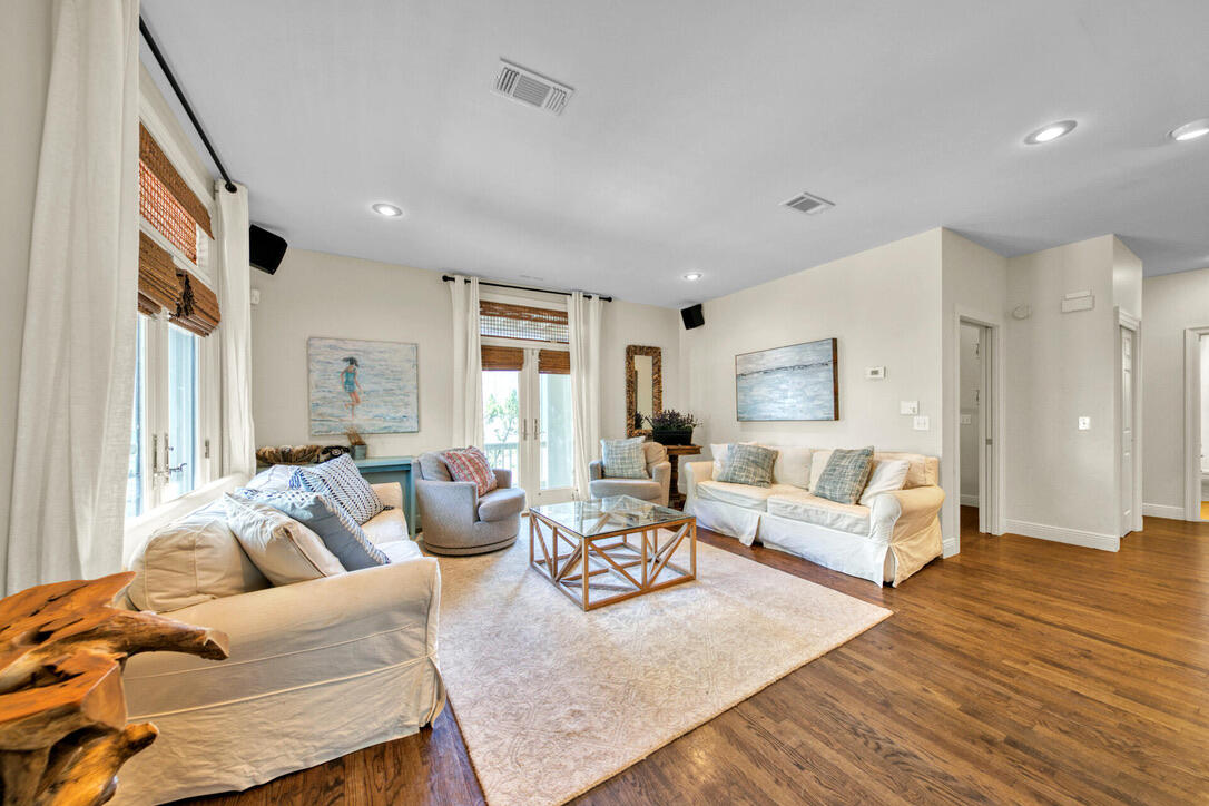 CARILLON BEACH - Residential