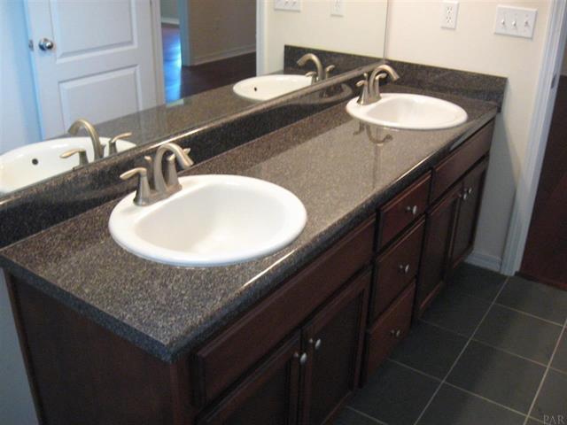 IRON GATE S/D PH I - Residential