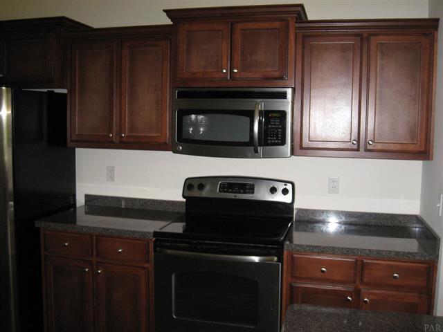 IRON GATE S/D PH I - Residential