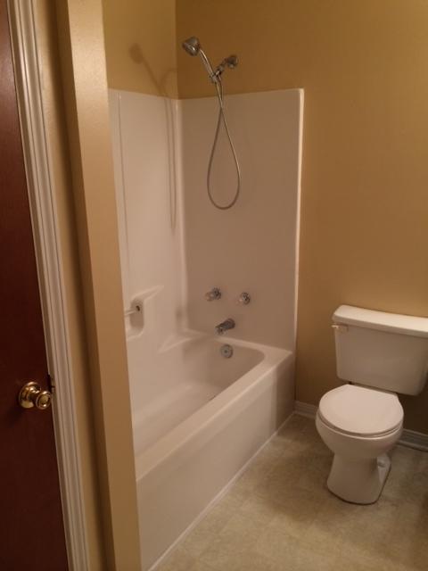 SCHNEIDER DRIVE T/H - Residential Lease