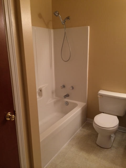 SCHNEIDER DRIVE T/H - Residential Lease