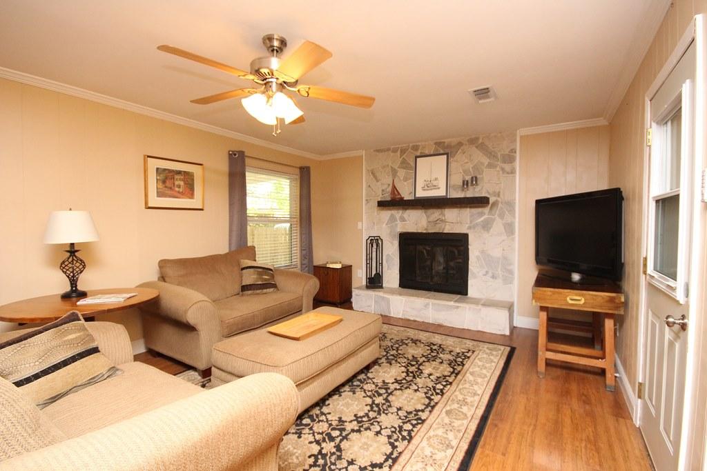 PALM ESTATES UNIT 2 - Residential