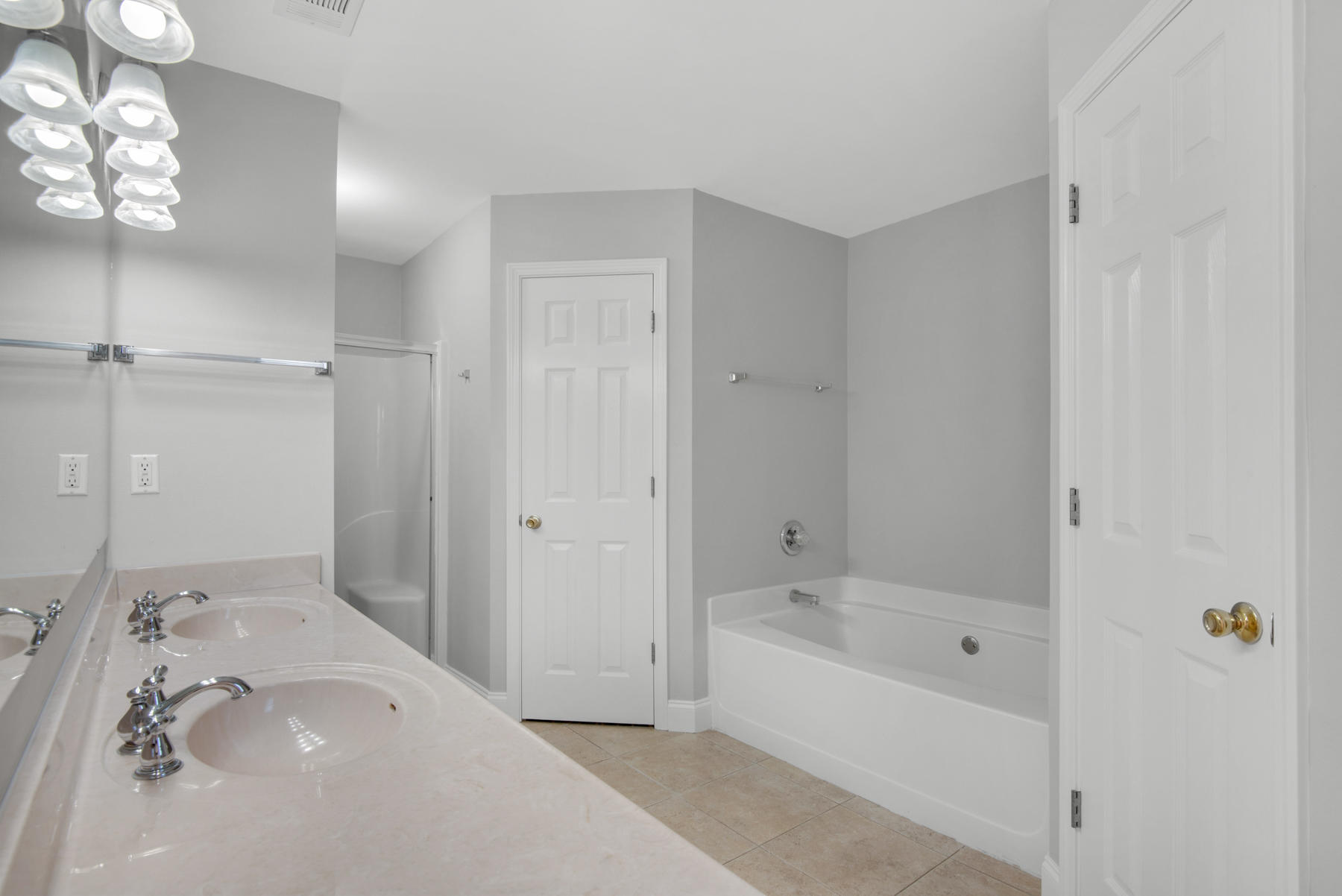 SAILBOAT COVE S/D - Residential