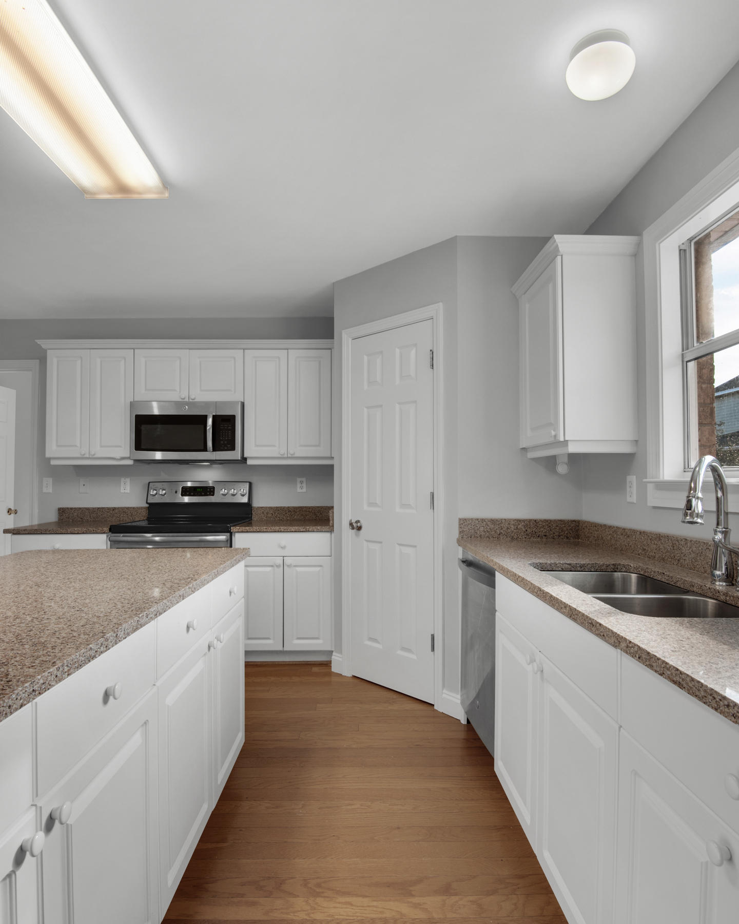 SAILBOAT COVE S/D - Residential