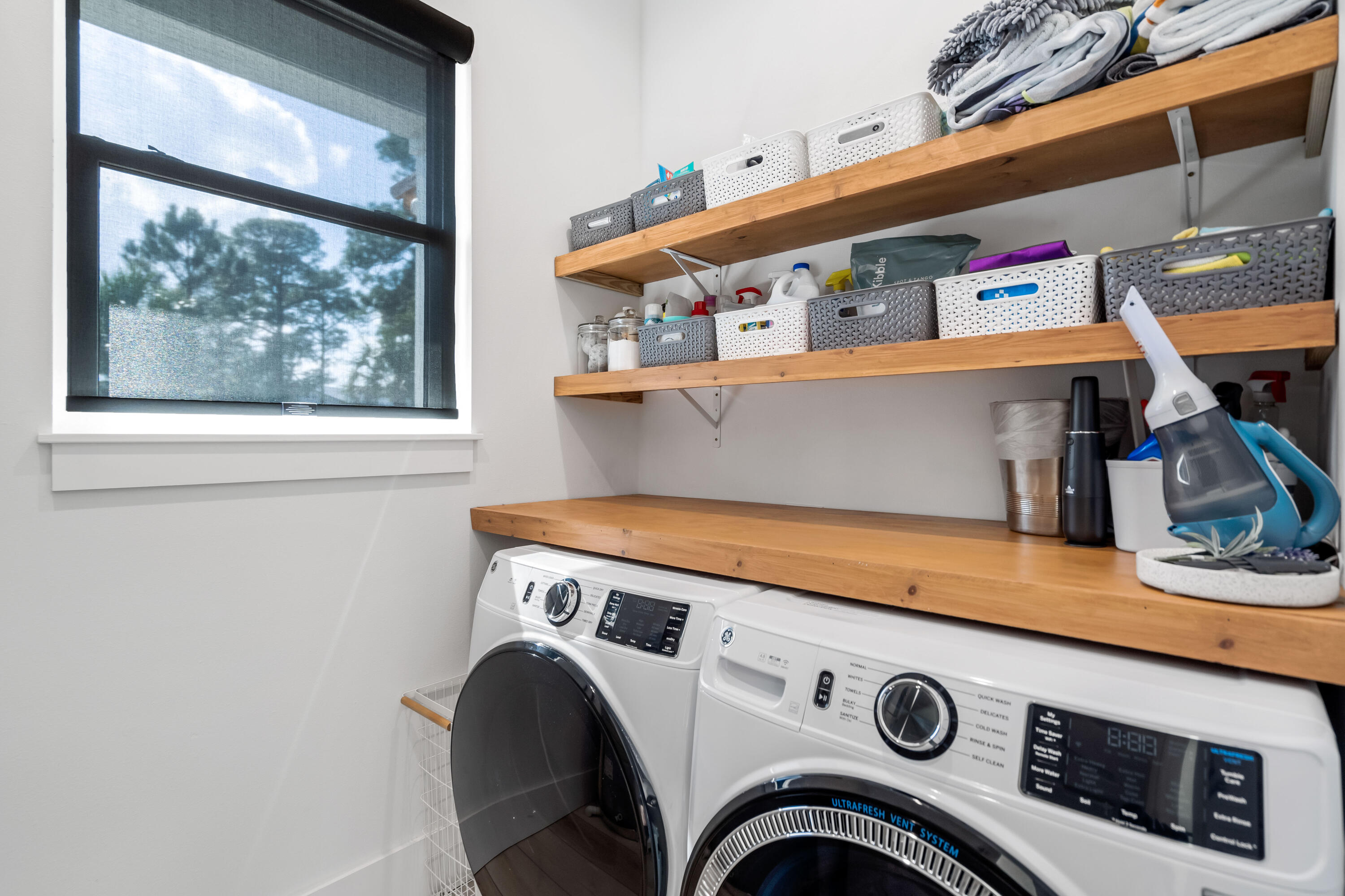 Bayshore Pines - Residential