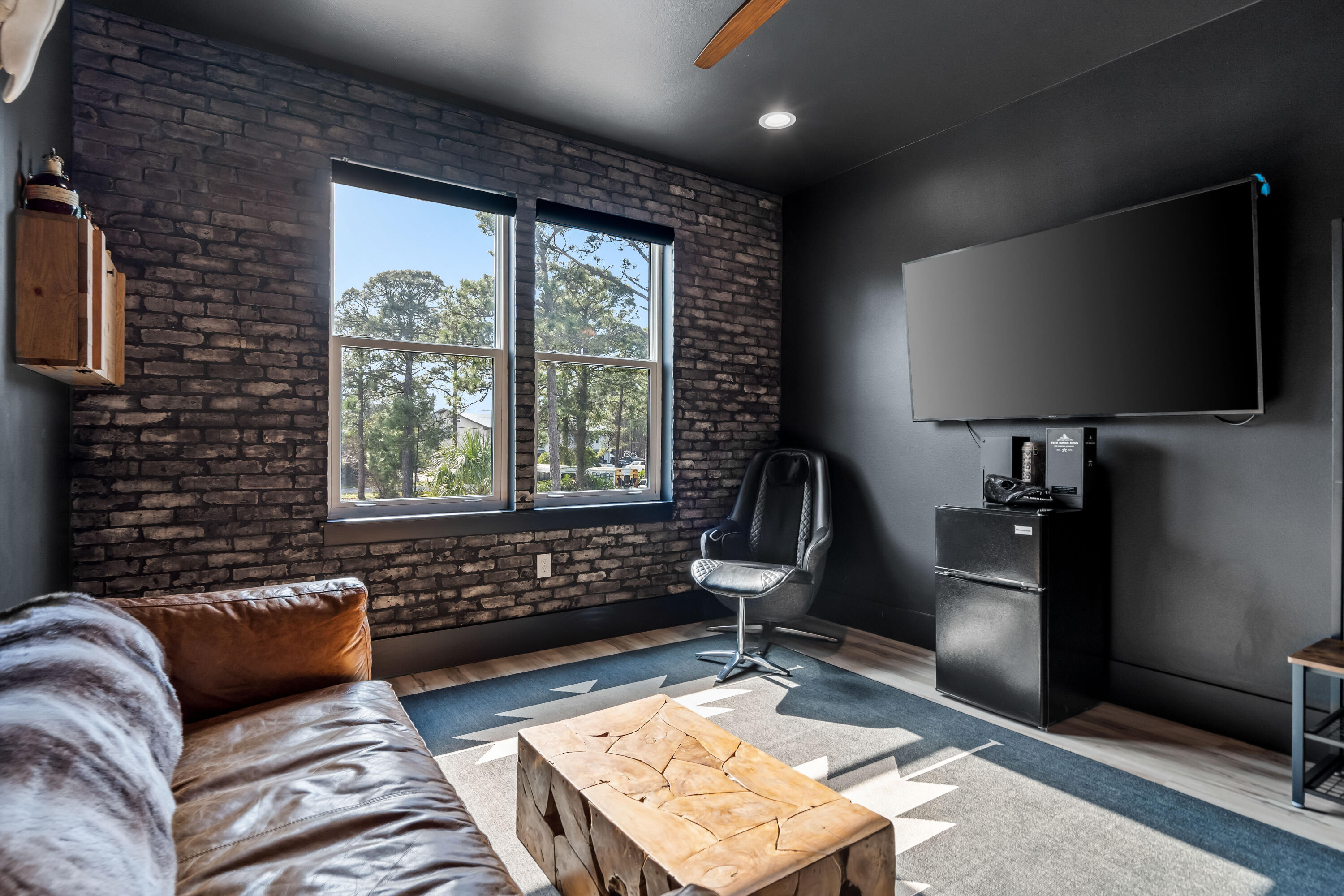 Bayshore Pines - Residential