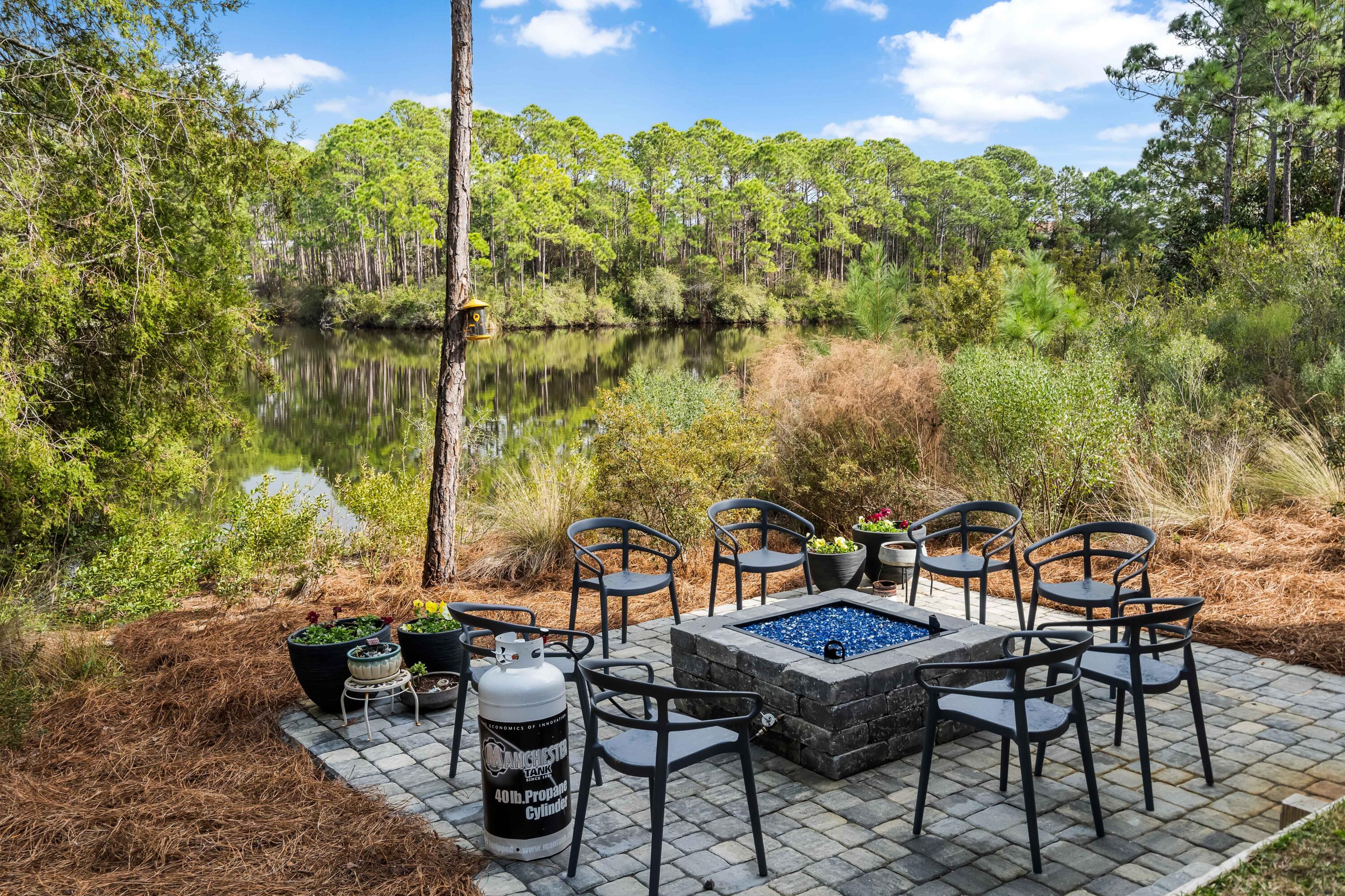 Bayshore Pines - Residential