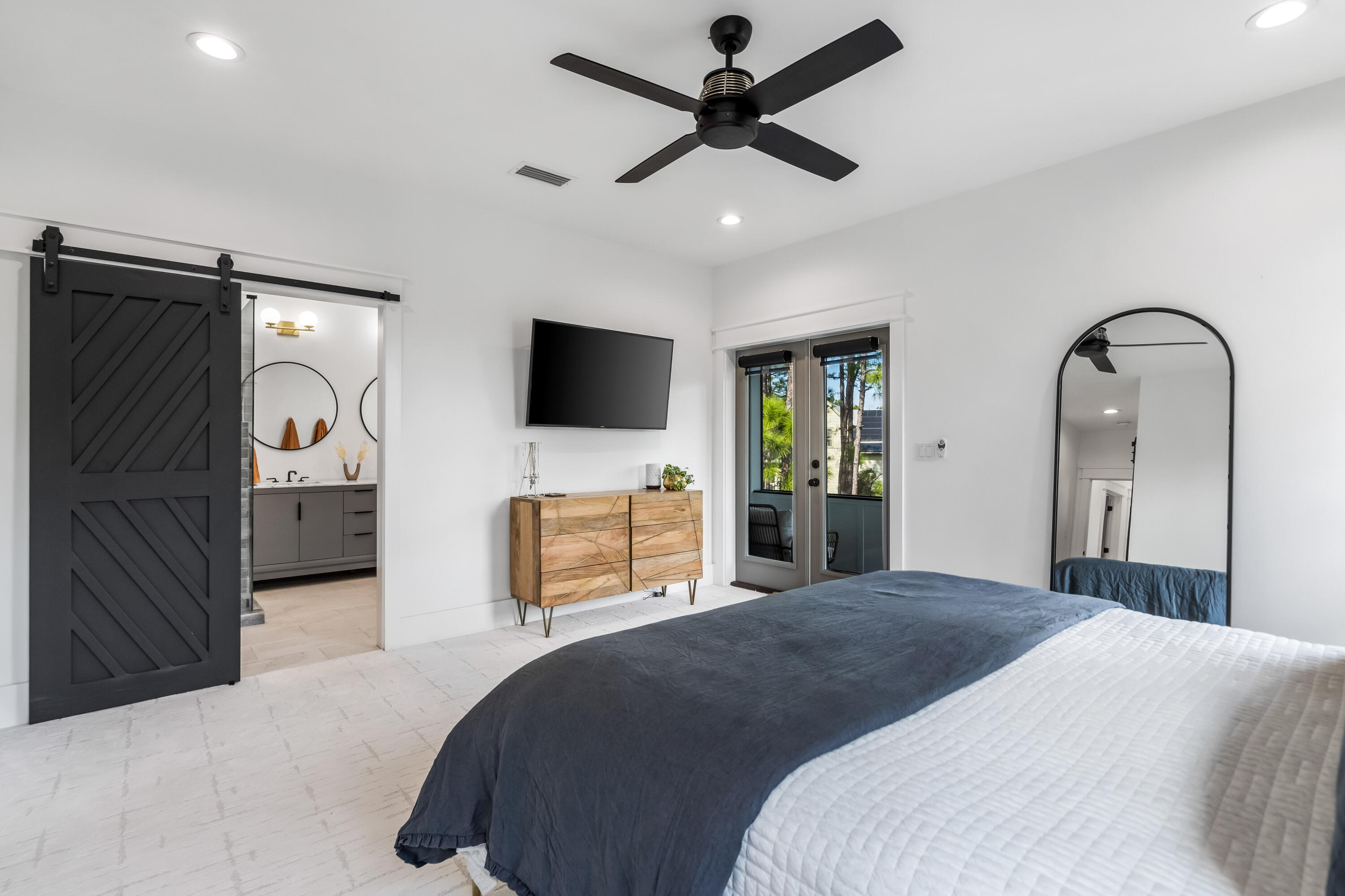 Bayshore Pines - Residential