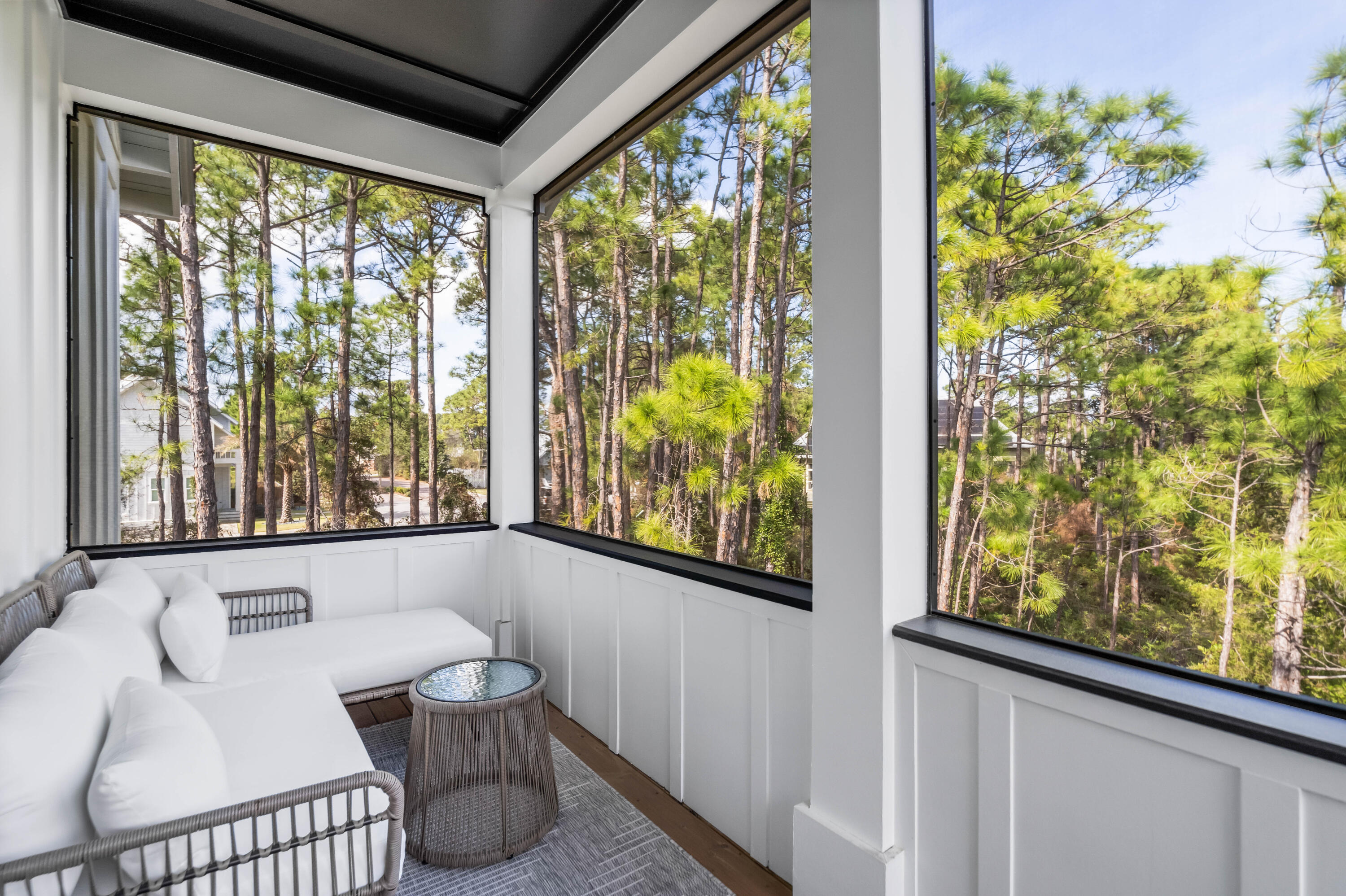 Bayshore Pines - Residential