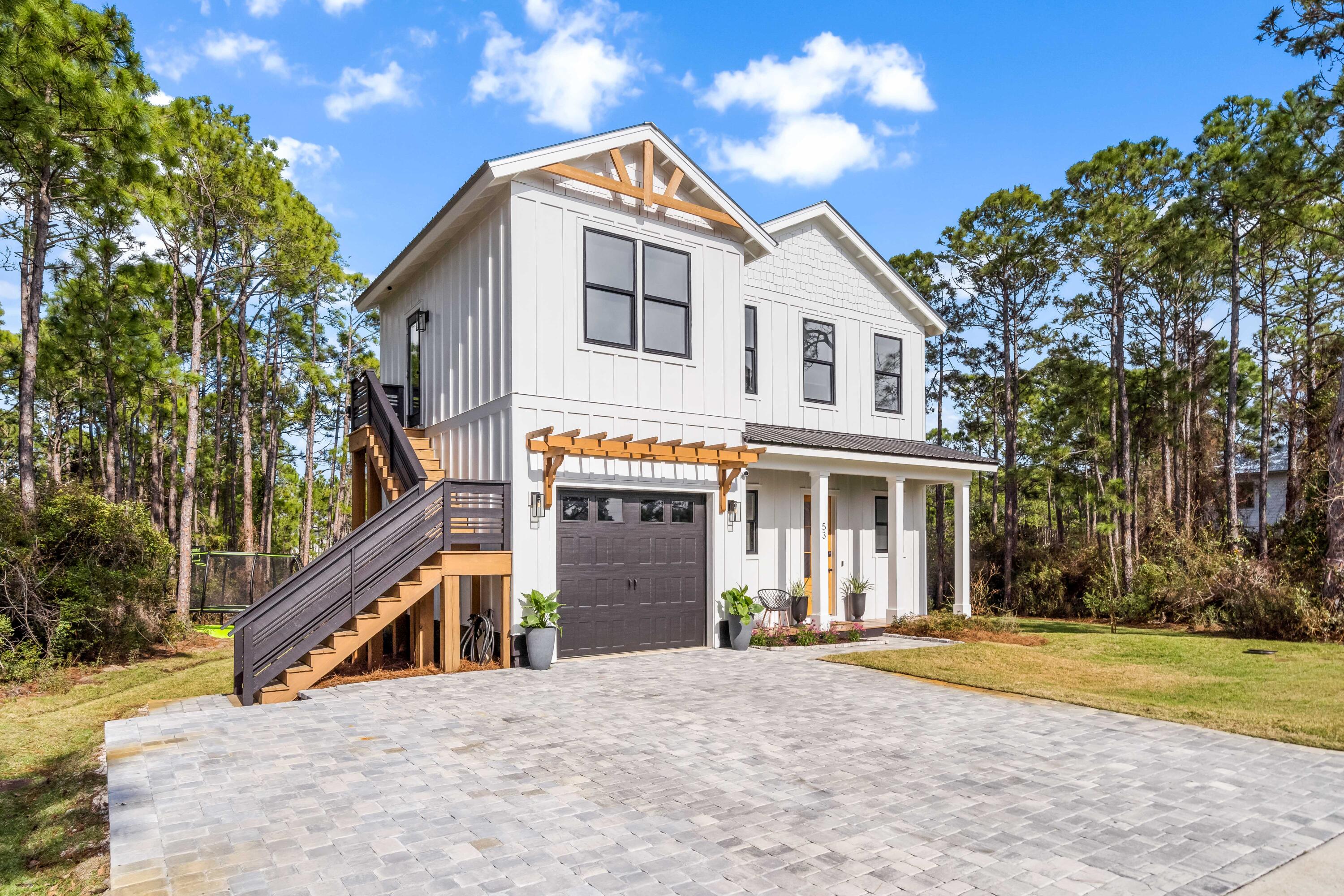 Bayshore Pines - Residential