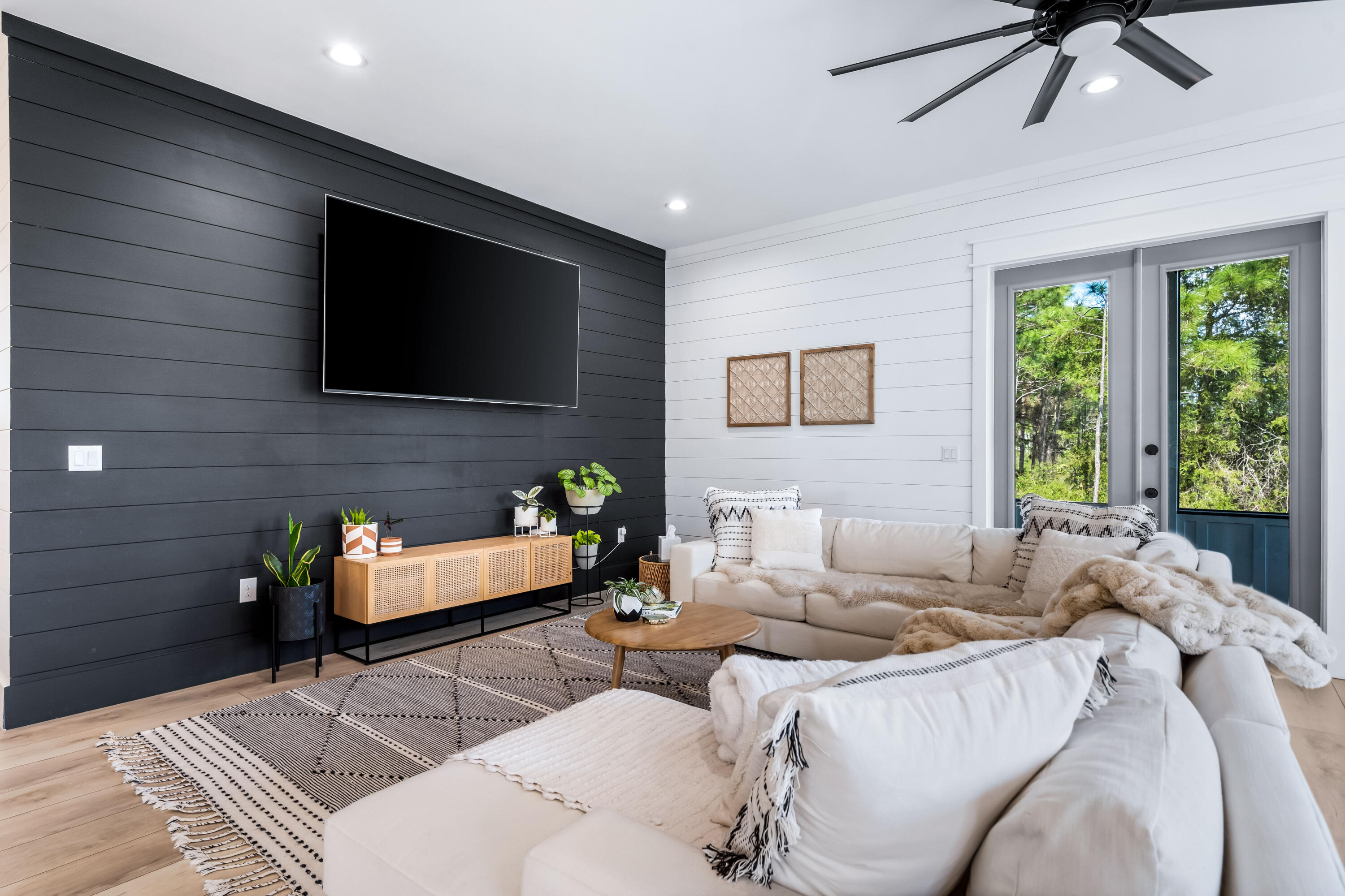 Bayshore Pines - Residential