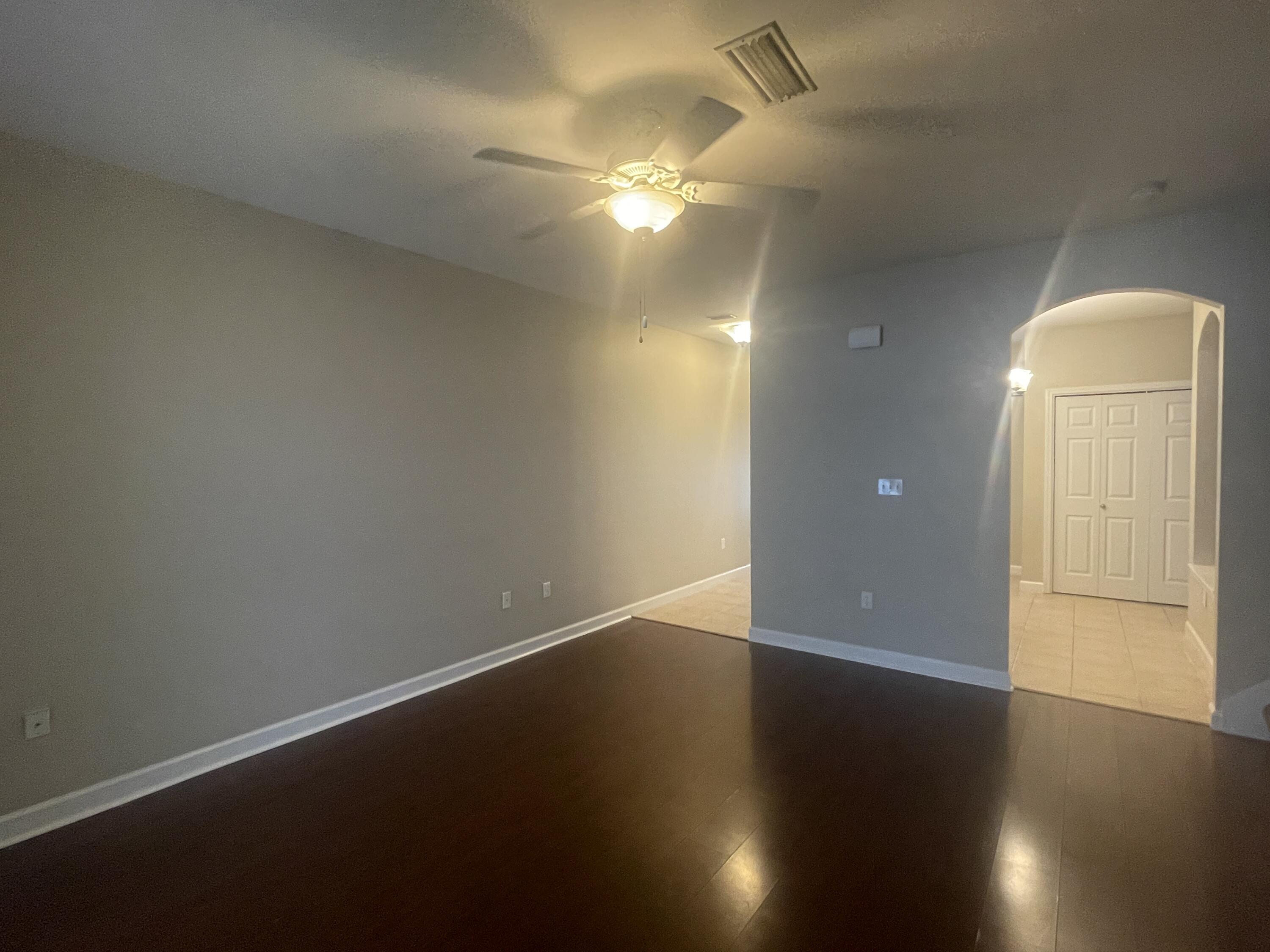 CARONDOLET T/H - Residential Lease
