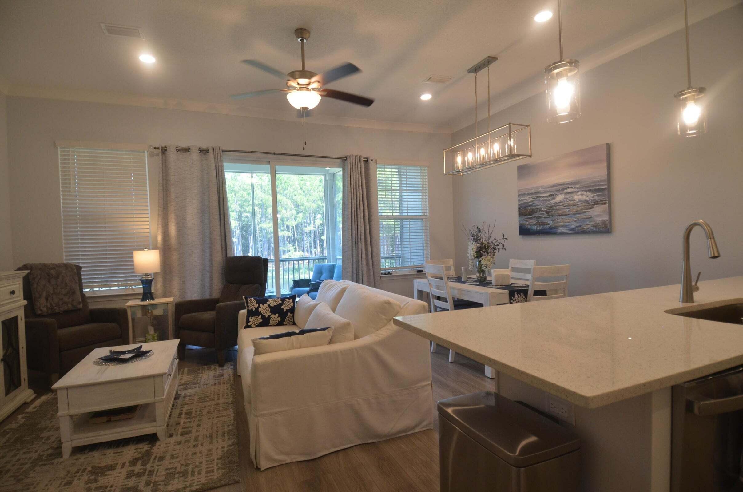KARA LAKE TOWNHOMES - Residential