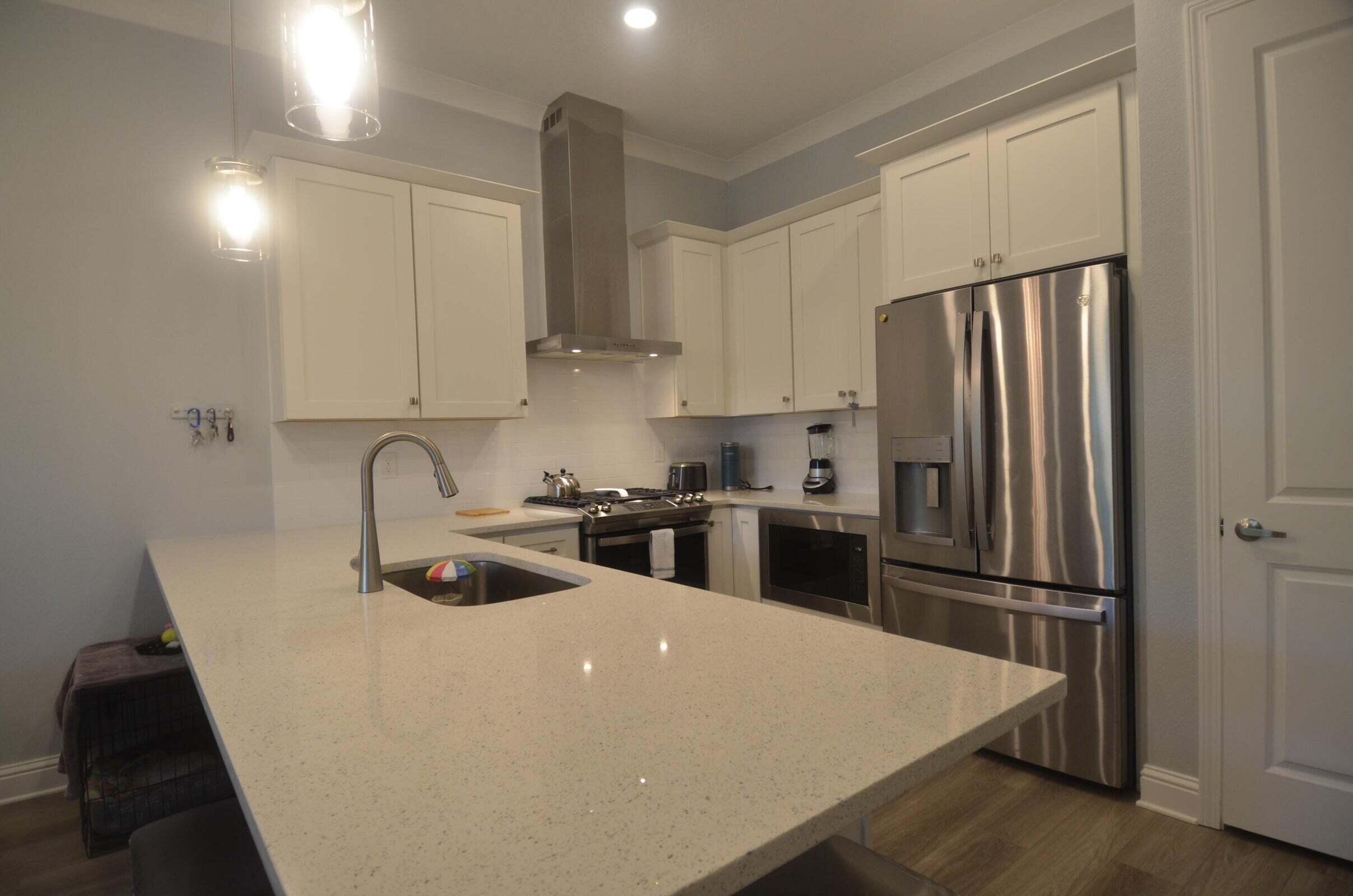 KARA LAKE TOWNHOMES - Residential