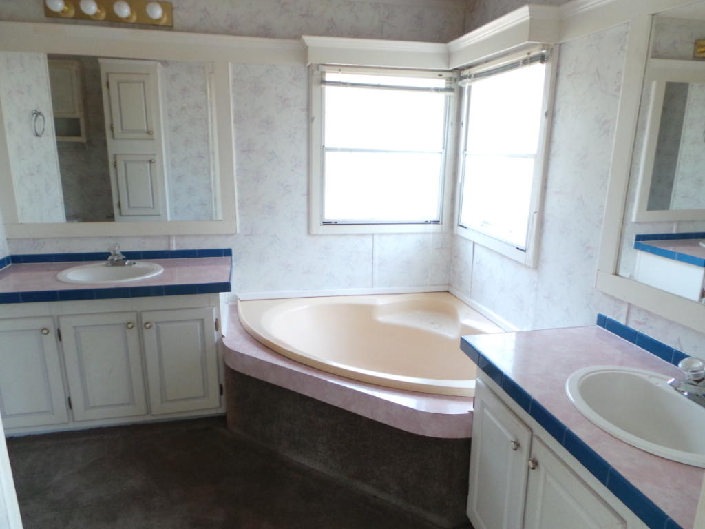 NONESUCH WAY - Residential