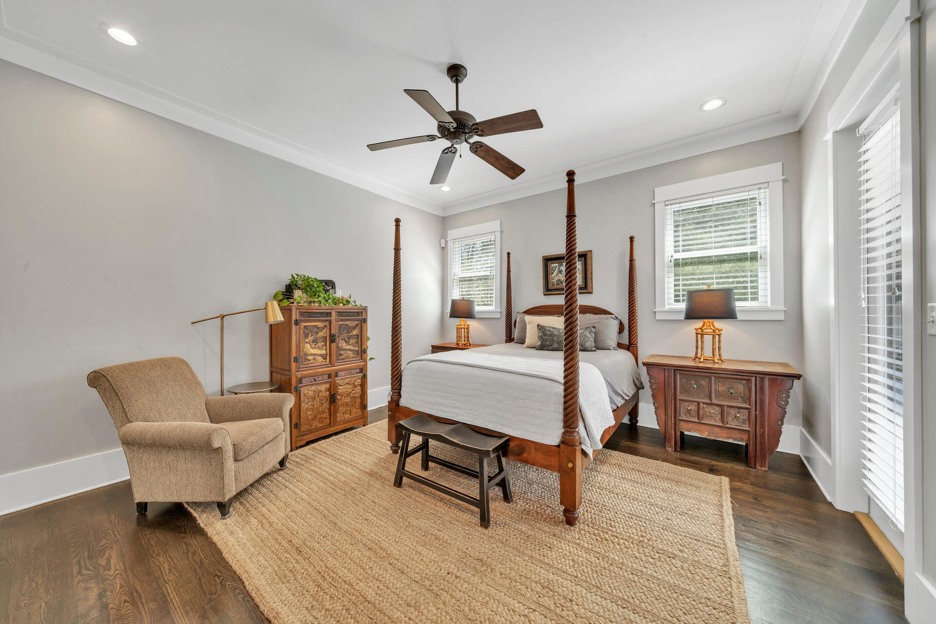 BOTANY BAYOU - Residential