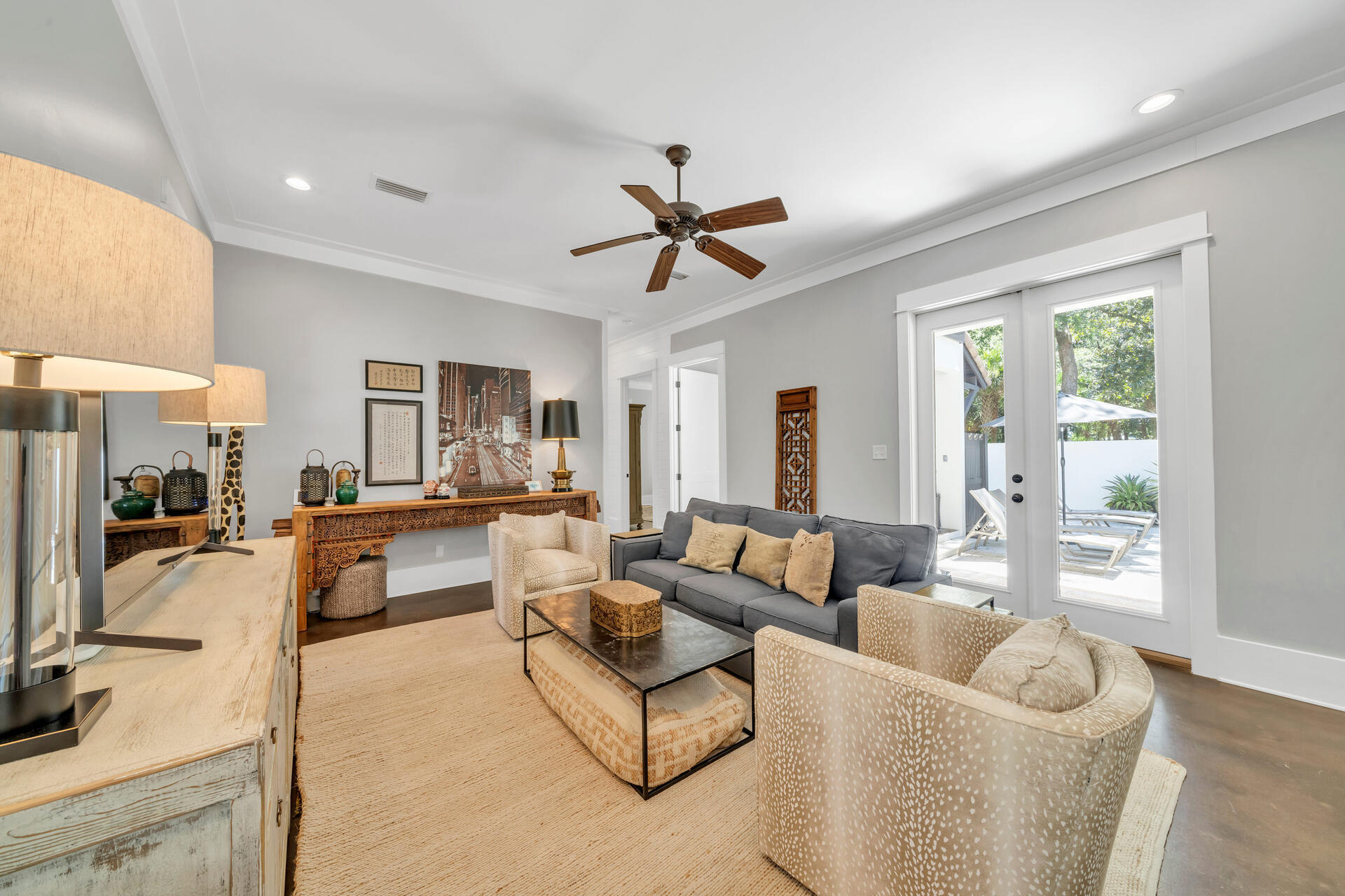 BOTANY BAYOU - Residential