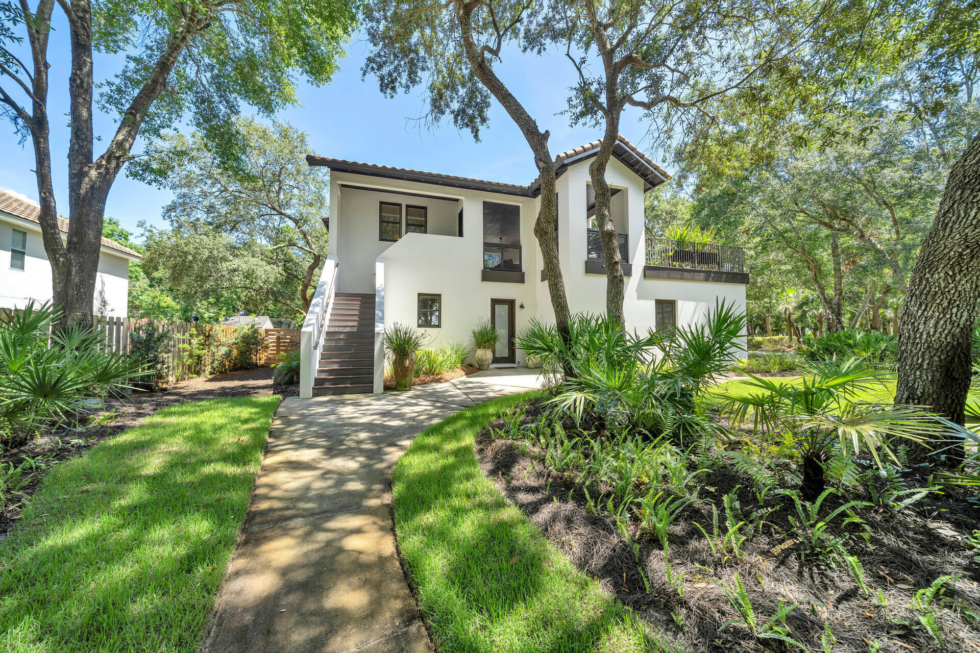 BOTANY BAYOU - Residential