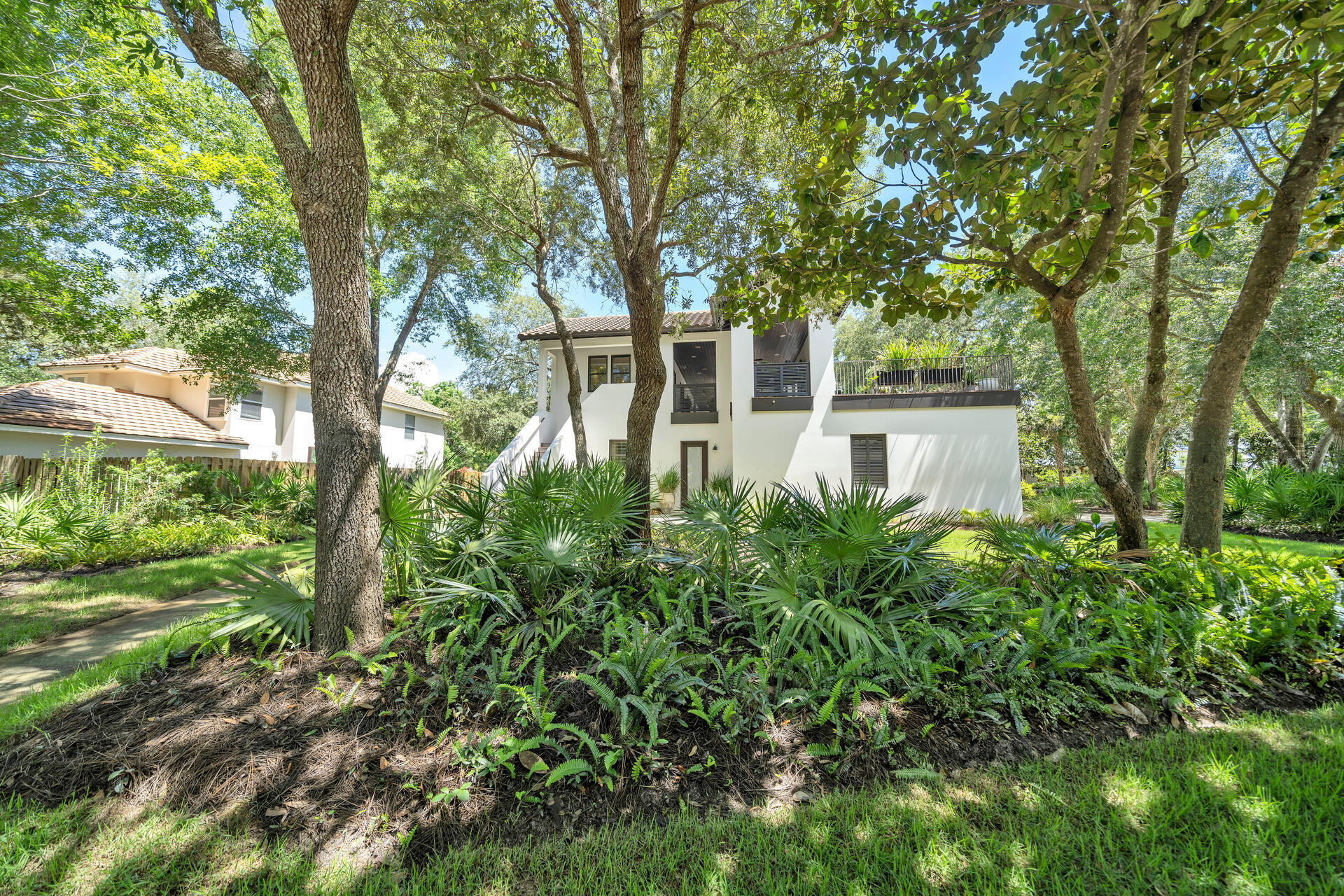 BOTANY BAYOU - Residential
