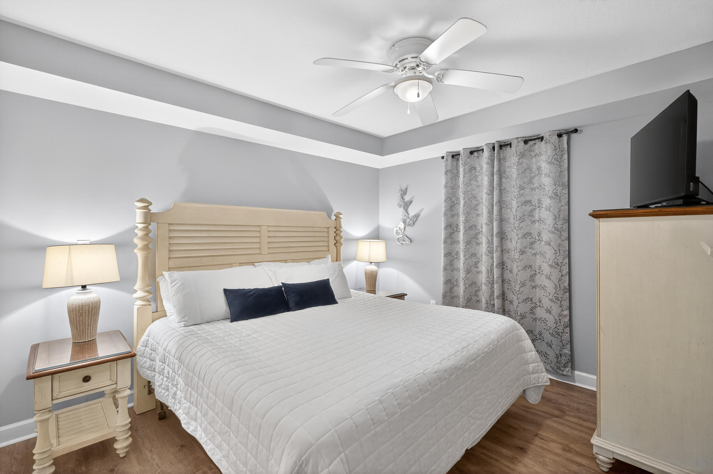 866 Santa Rosa Boulevard 317