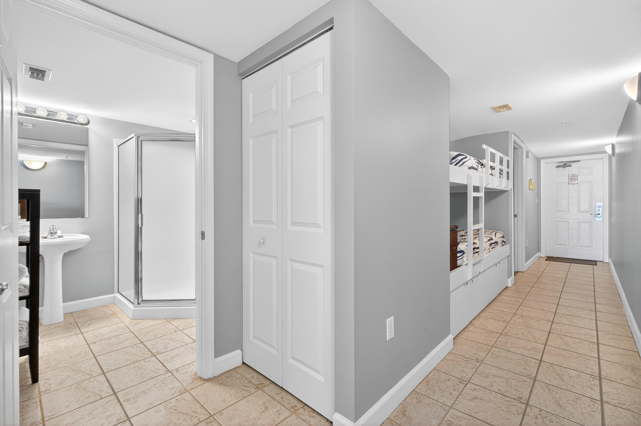 PELICAN ISLE - Residential