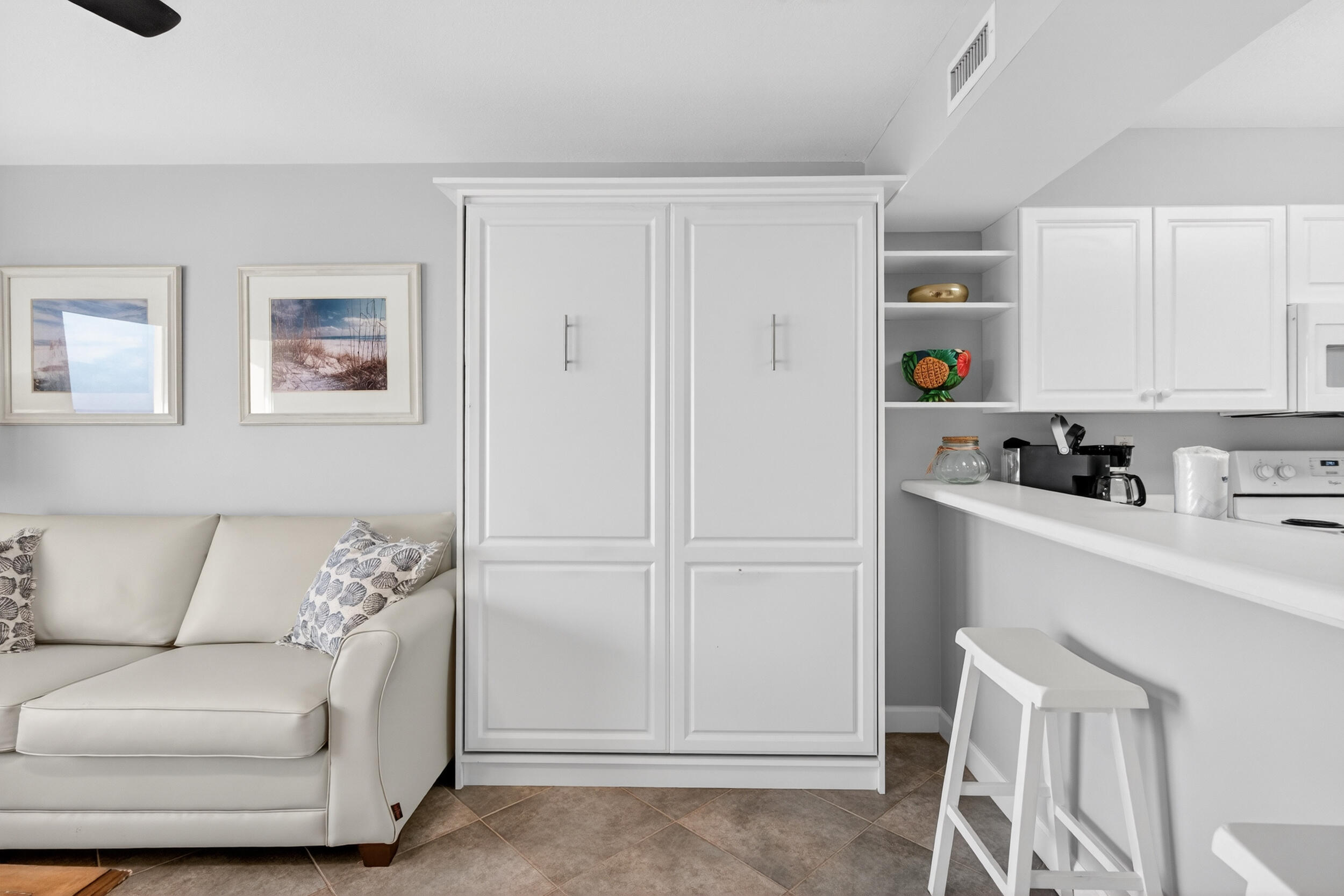 PELICAN ISLE - Residential