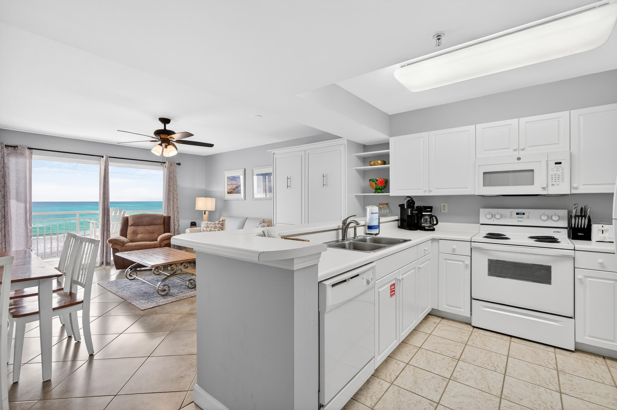 PELICAN ISLE - Residential