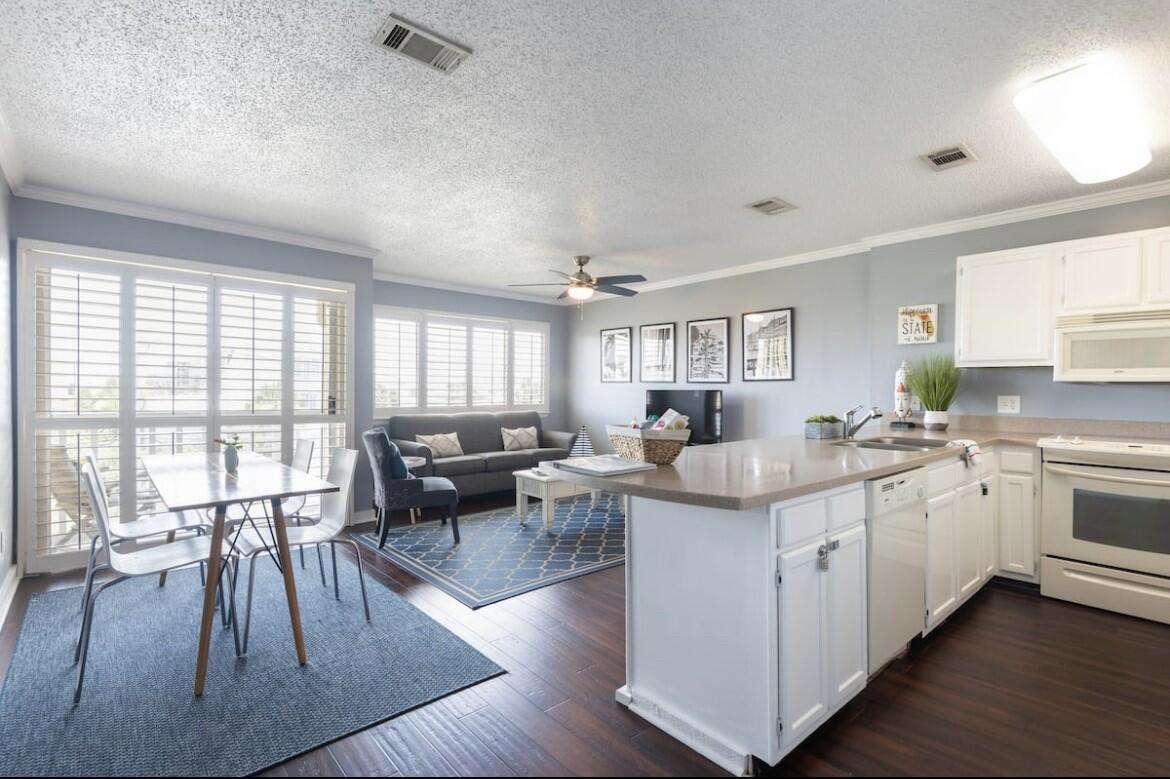 ISLAND HOME CONDO - Residential