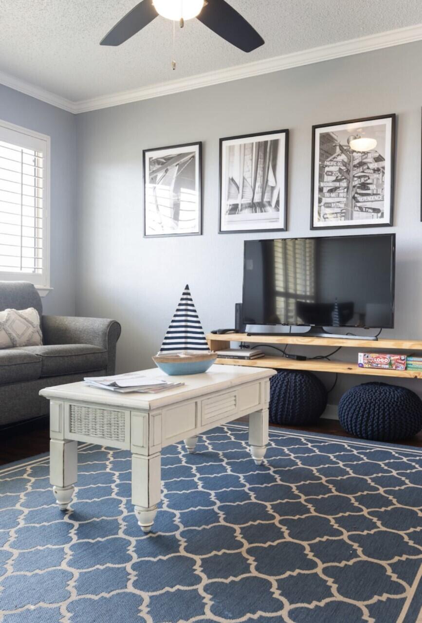 ISLAND HOME CONDO - Residential