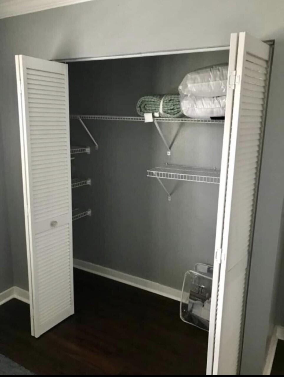 ISLAND HOME CONDO - Residential