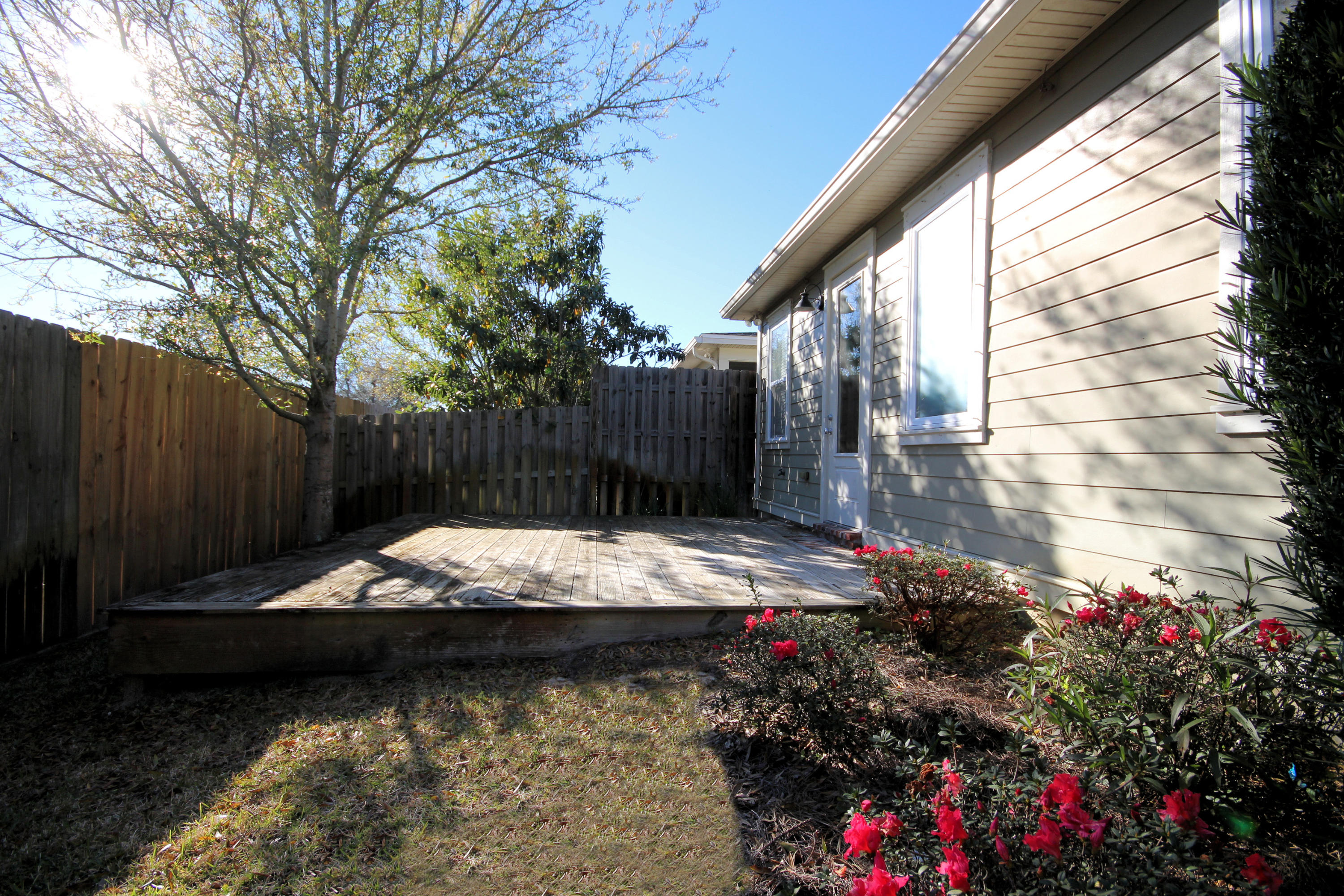 MARINA LANDING - Residential