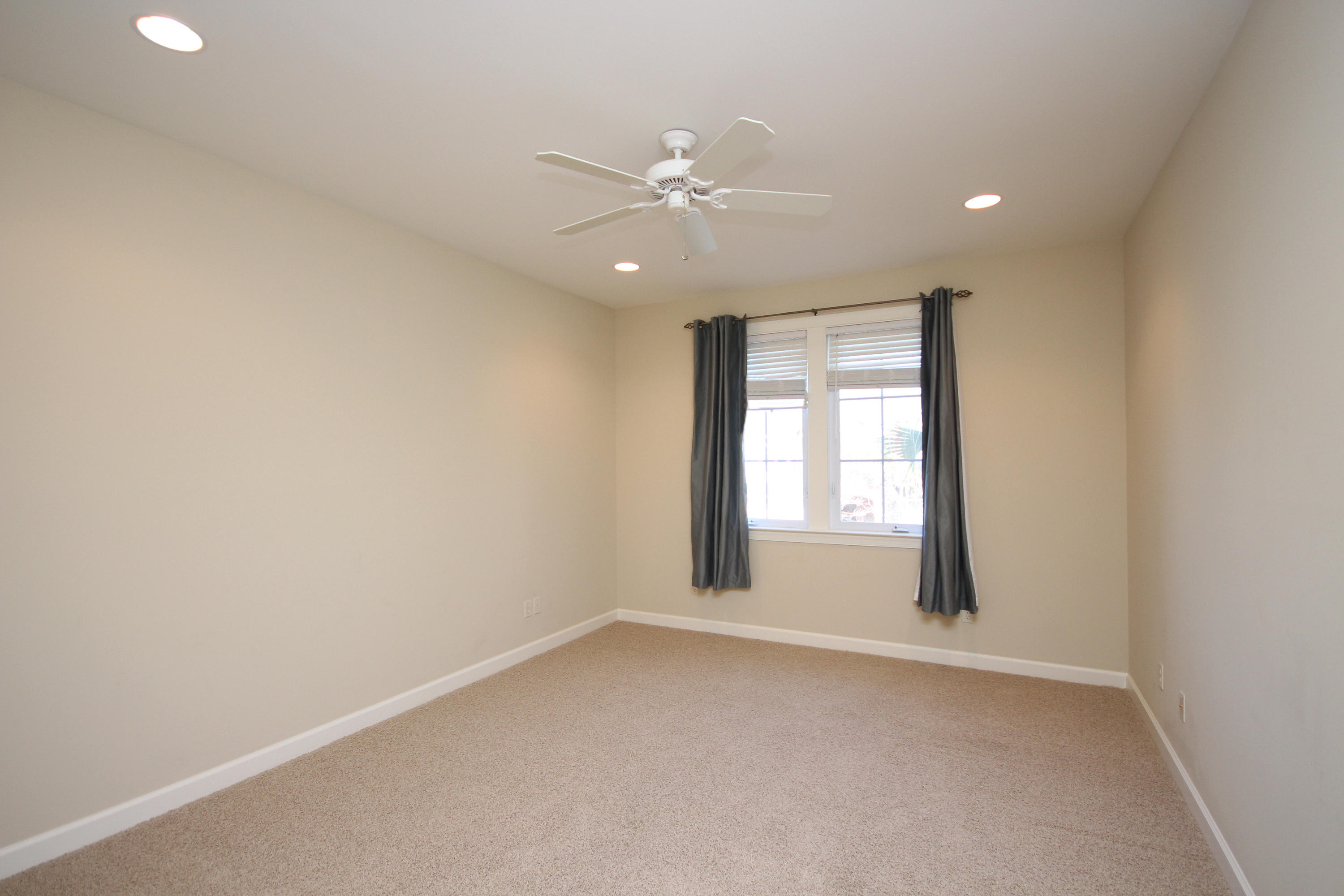 MARINA LANDING - Residential