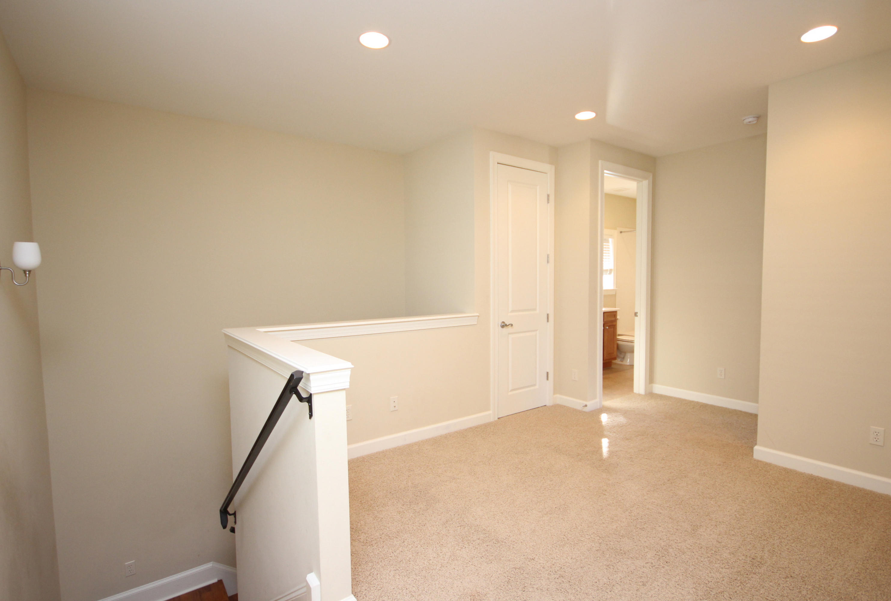 MARINA LANDING - Residential