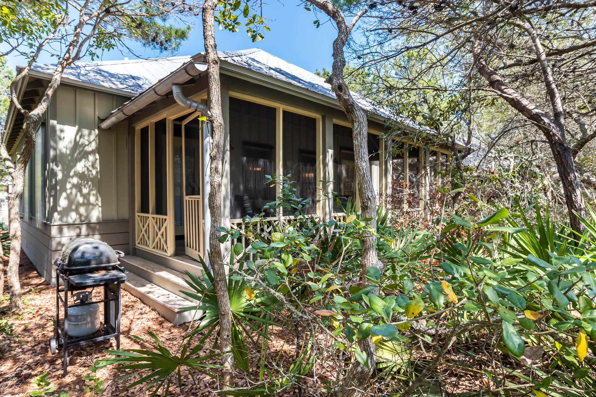 MAGNOLIA COTTAGES BY THE SEA - Residential